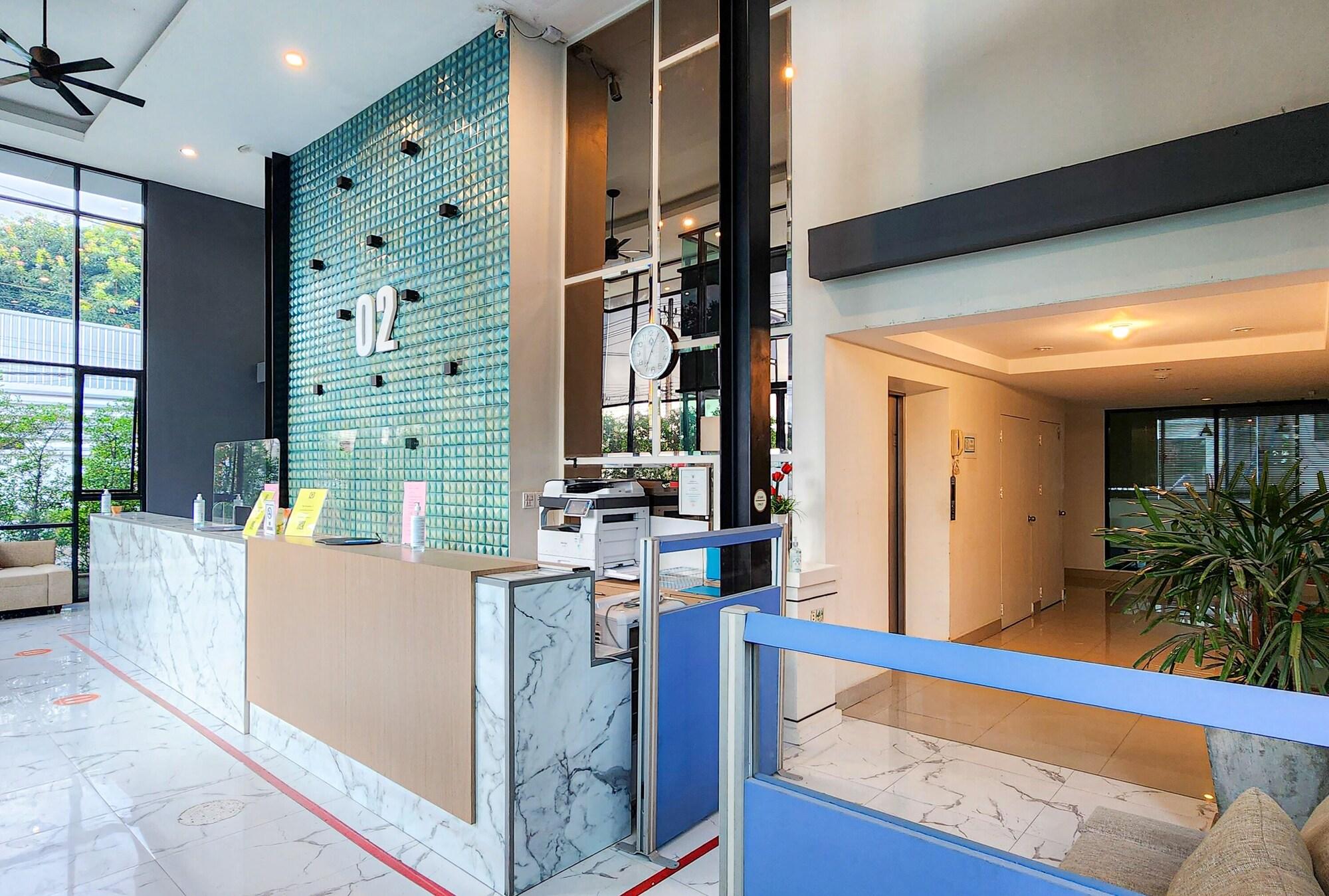 Vista Lobby O2 Hotel Maesot