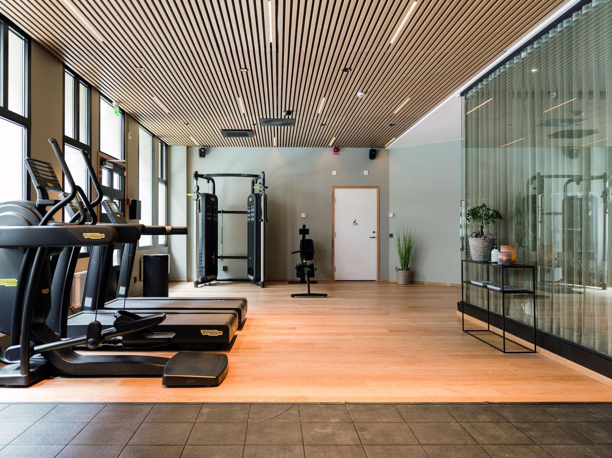 Gimnasio Elite Hotel Adlon