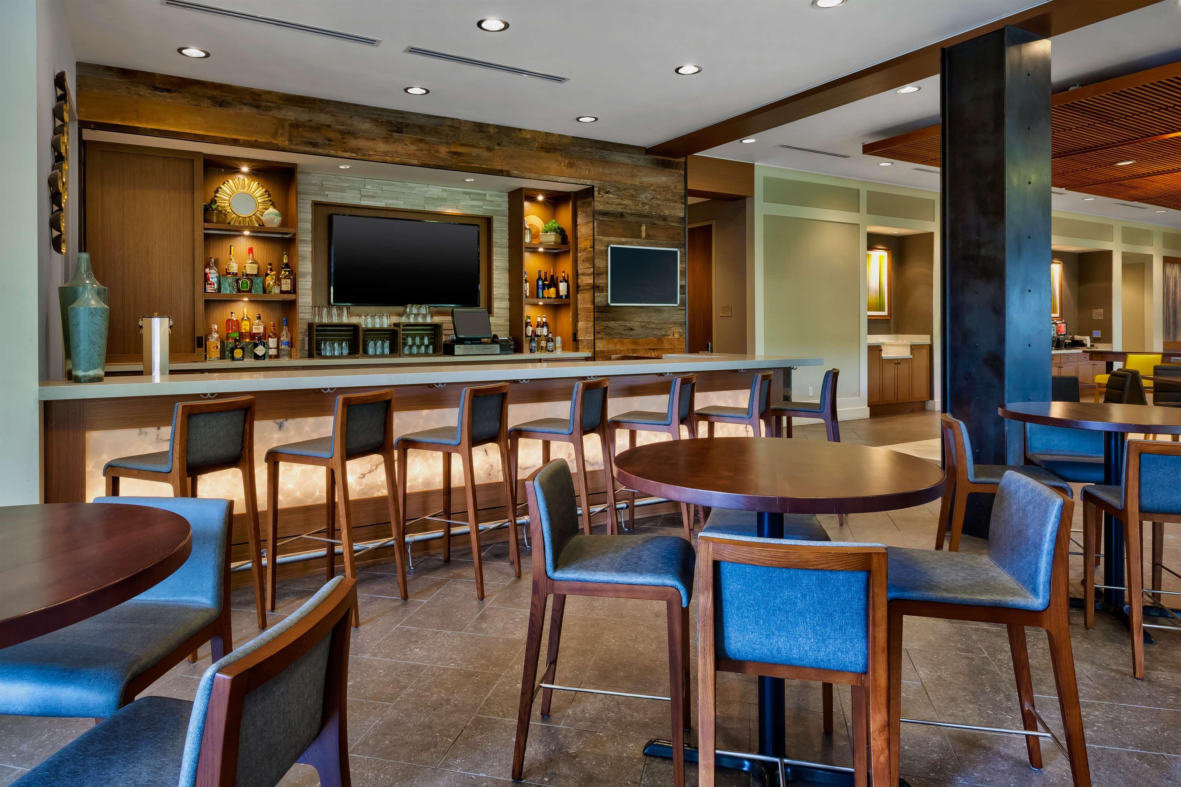 Bar/Salón Homewood Suites by Hilton Pittsburgh Downtown