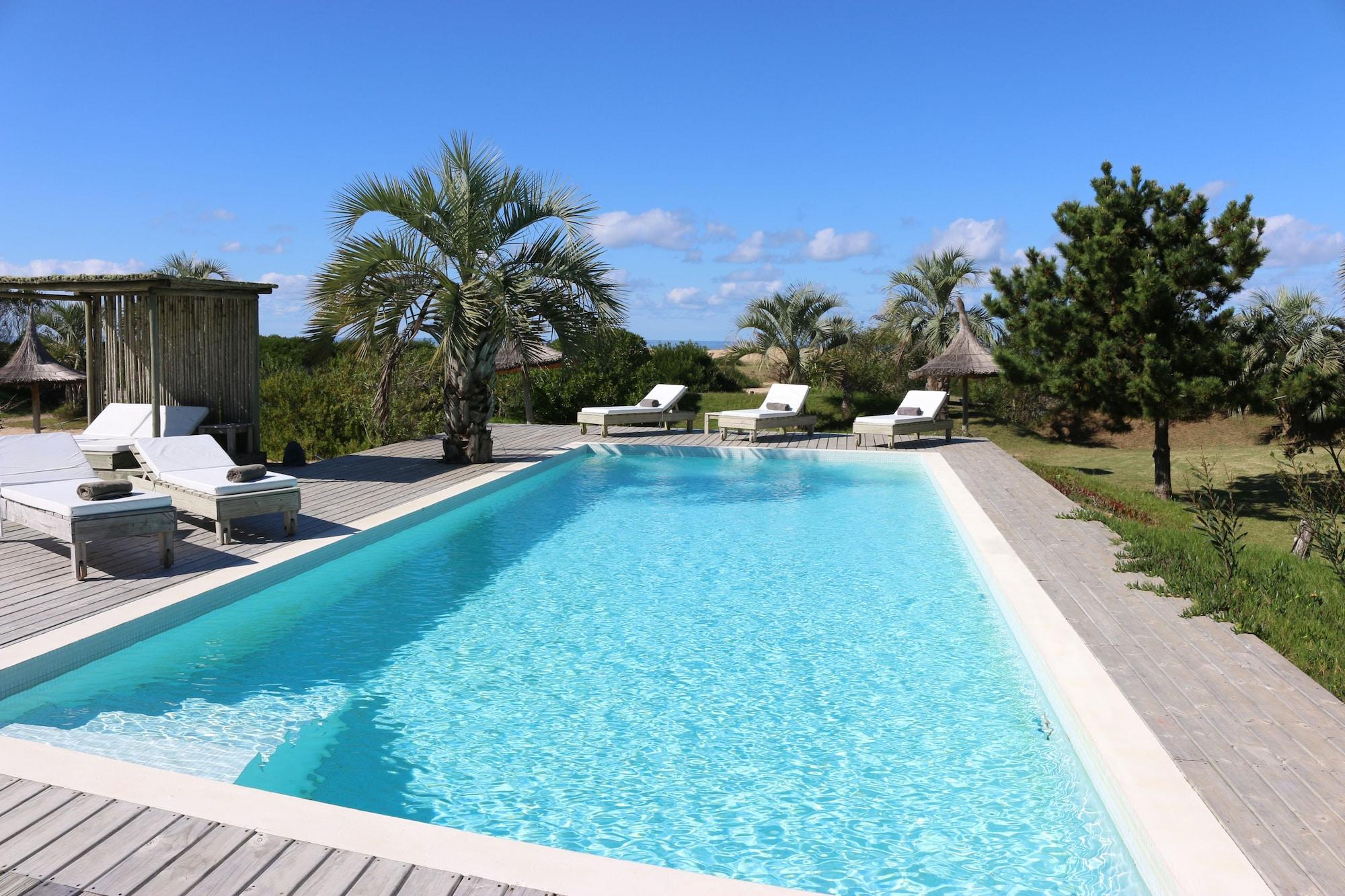 Vista Piscina Casa Suaya
