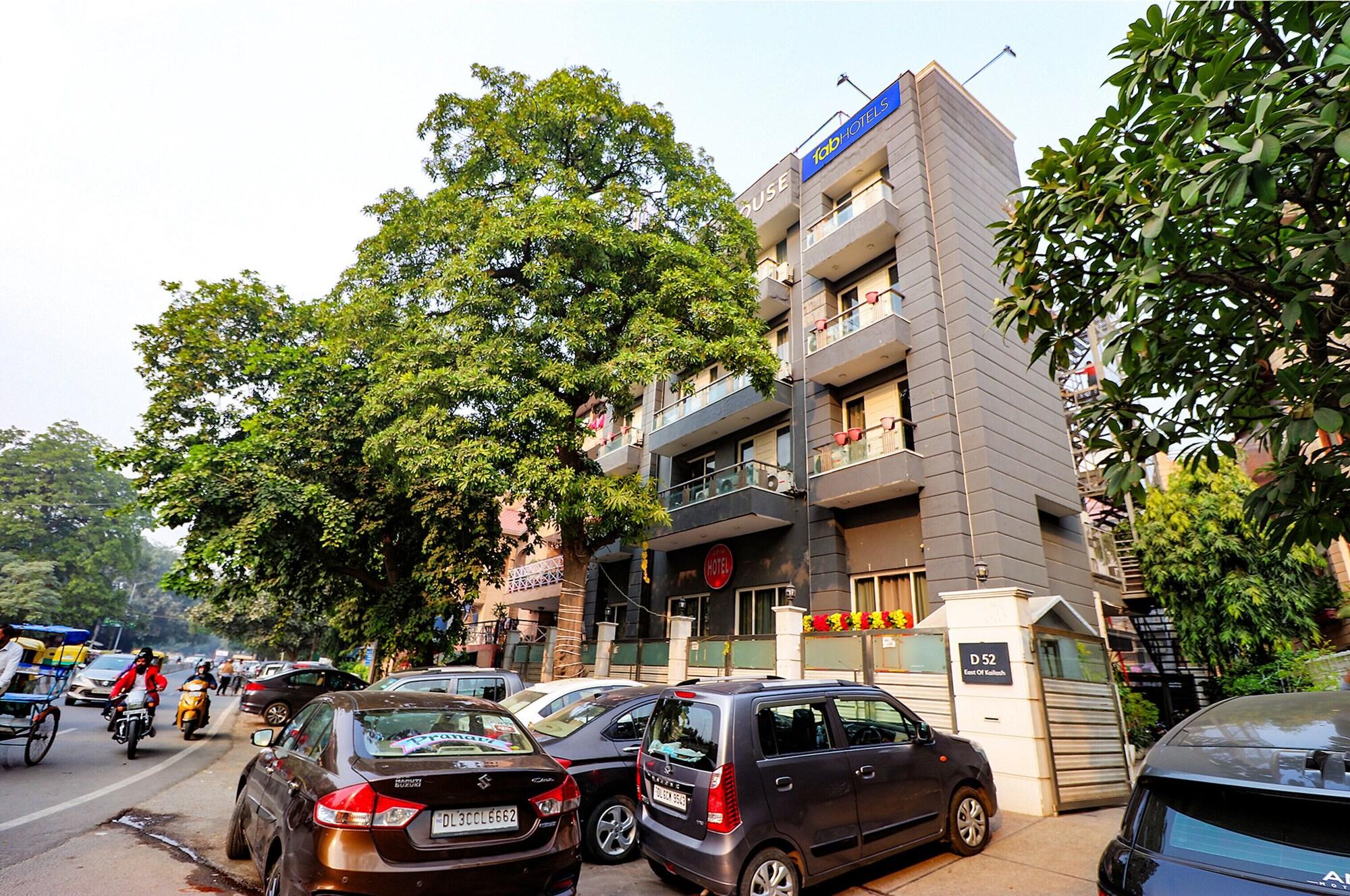 Vista Exterior Fabhotel Majestic Jpm I