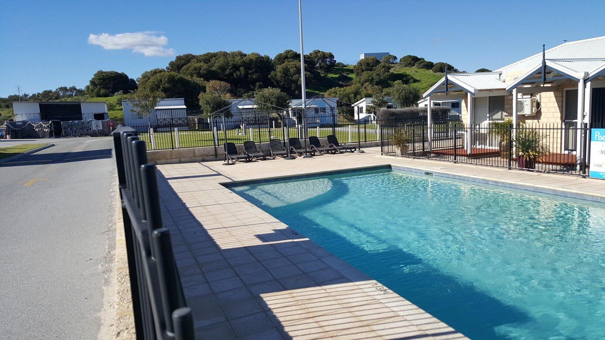 Vista Piscina Tasman Holiday Parks - Ledge Point