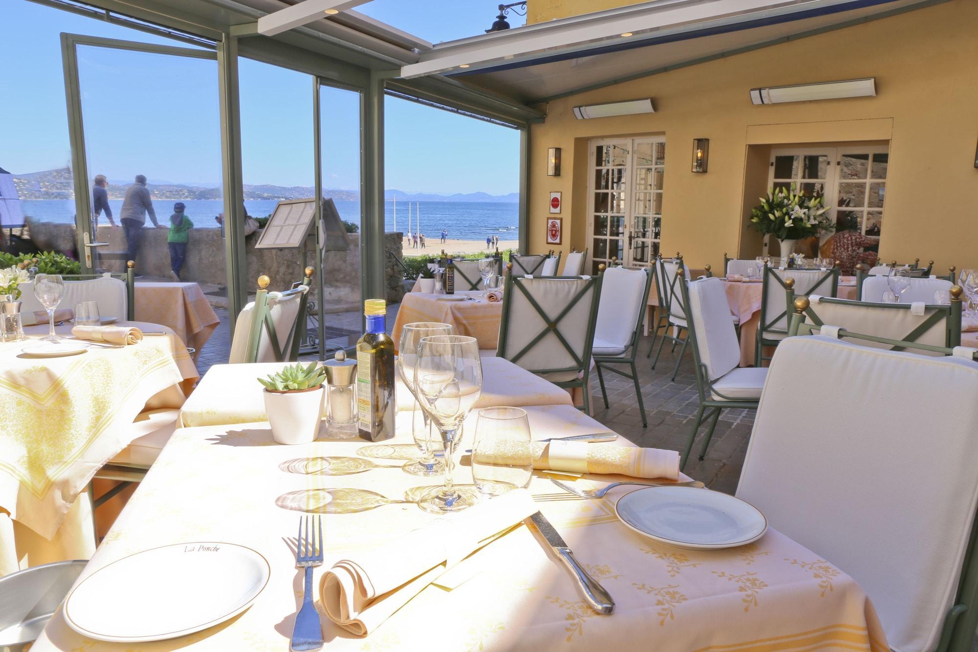 Varios Hôtel La Ponche