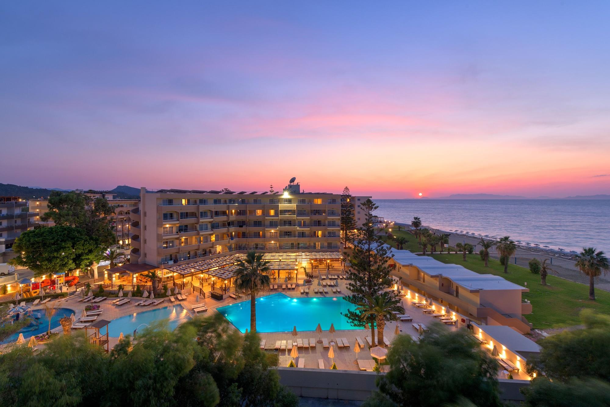 Vista Exterior Sun Beach Resort