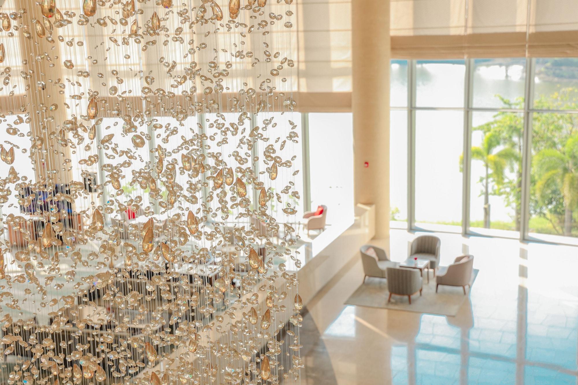 Vista Lobby LOTTE Hotel Yangon