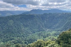 Alquiler Vacacional - Cabaña Alpina Encantadora en la Montaña con Starlink