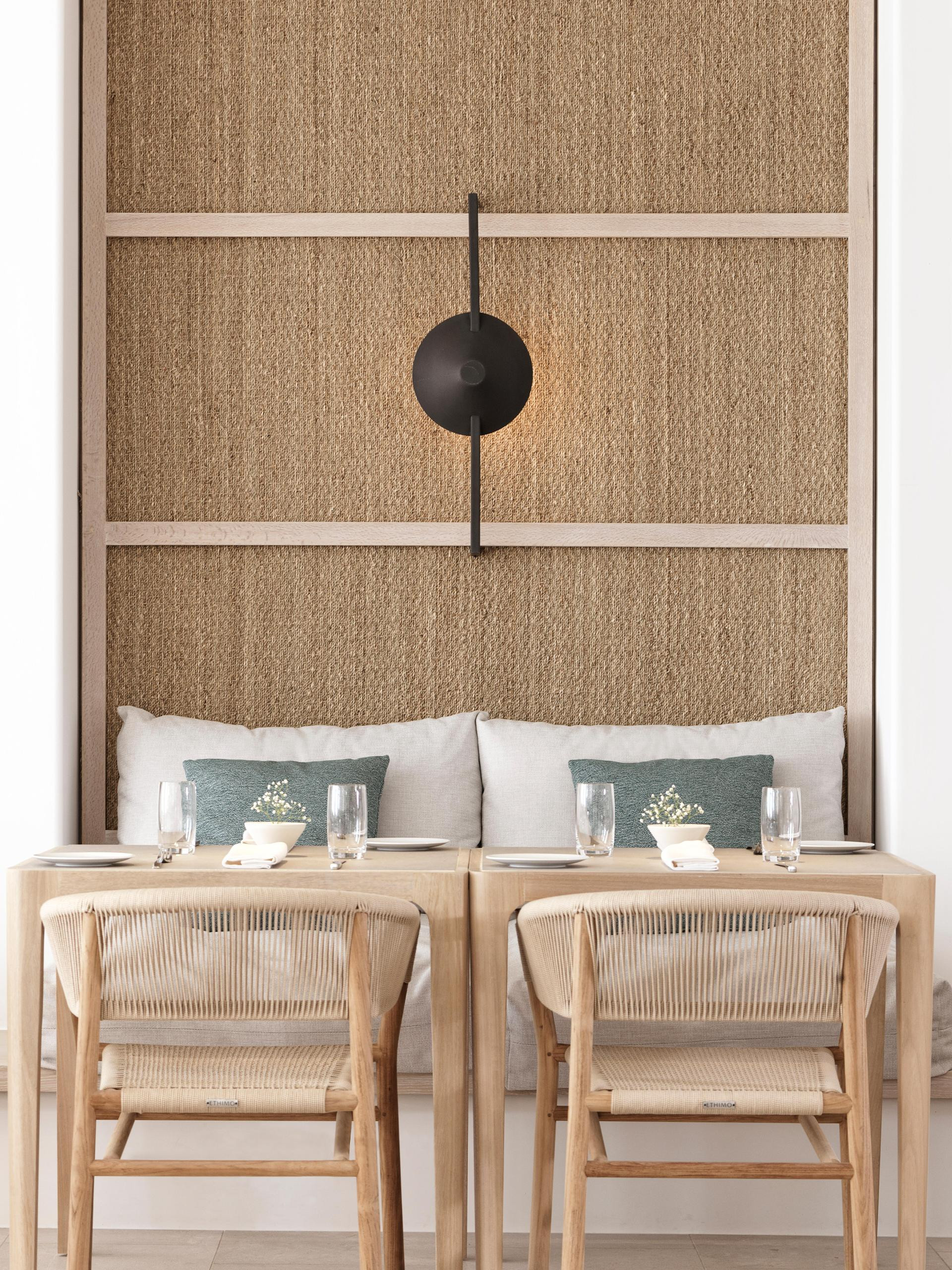 Restaurant Canaves  Epitome