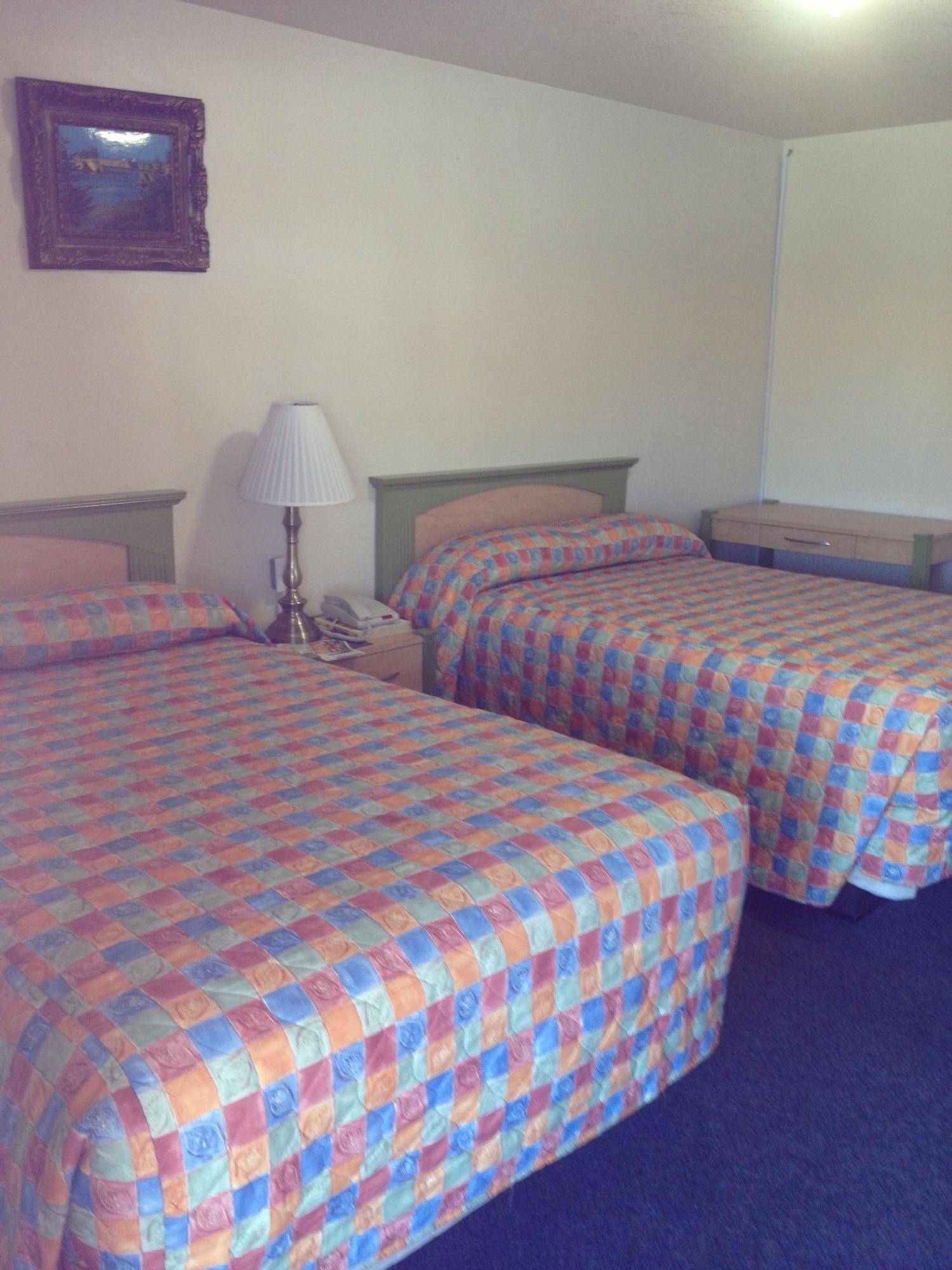 Varios Hacienda Motel