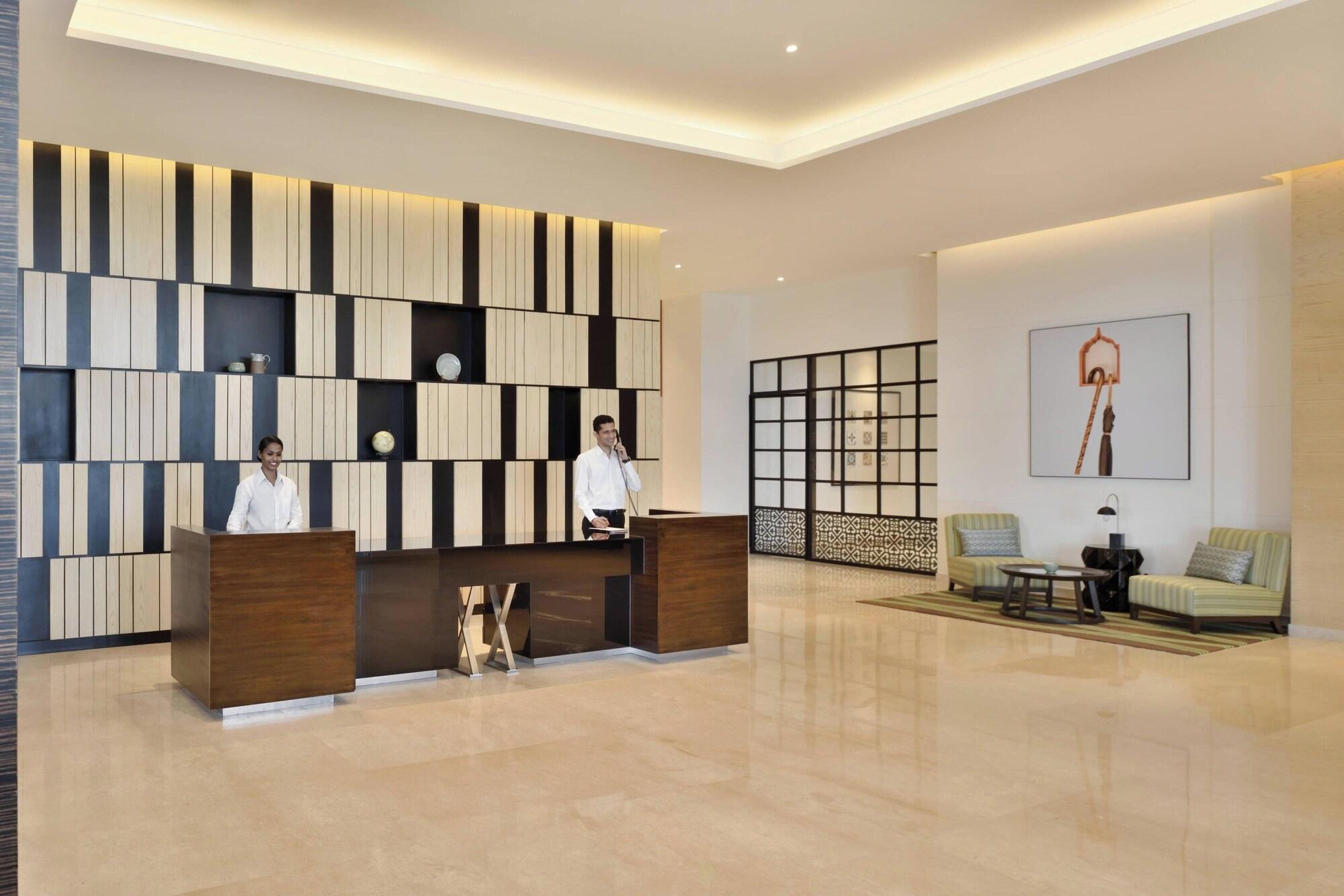 Vista Lobby Fairfield by Marriott Sriperumbudur