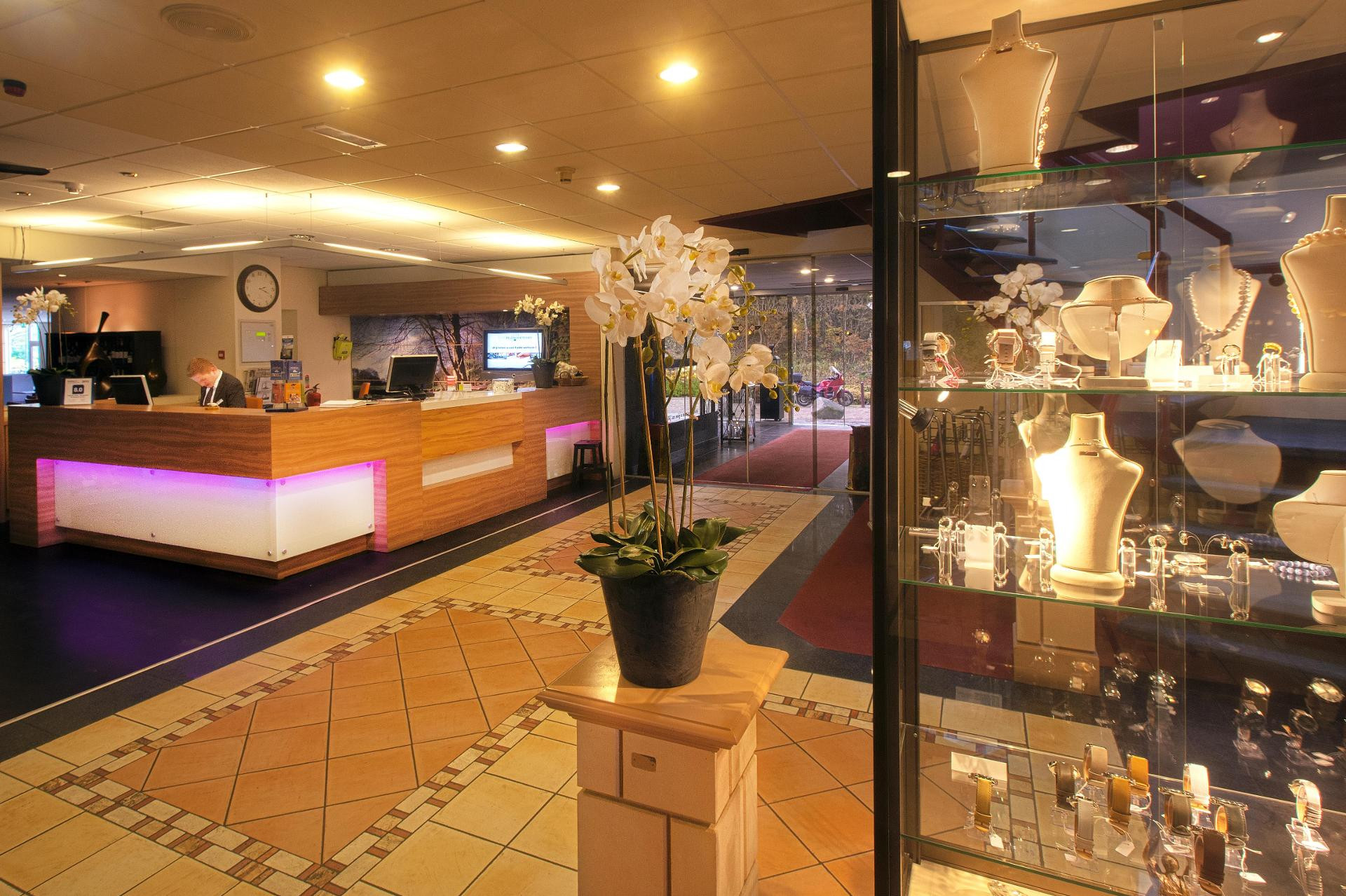 Vista Lobby Fletcher Hotel-Restaurant De Zeegser Duinen