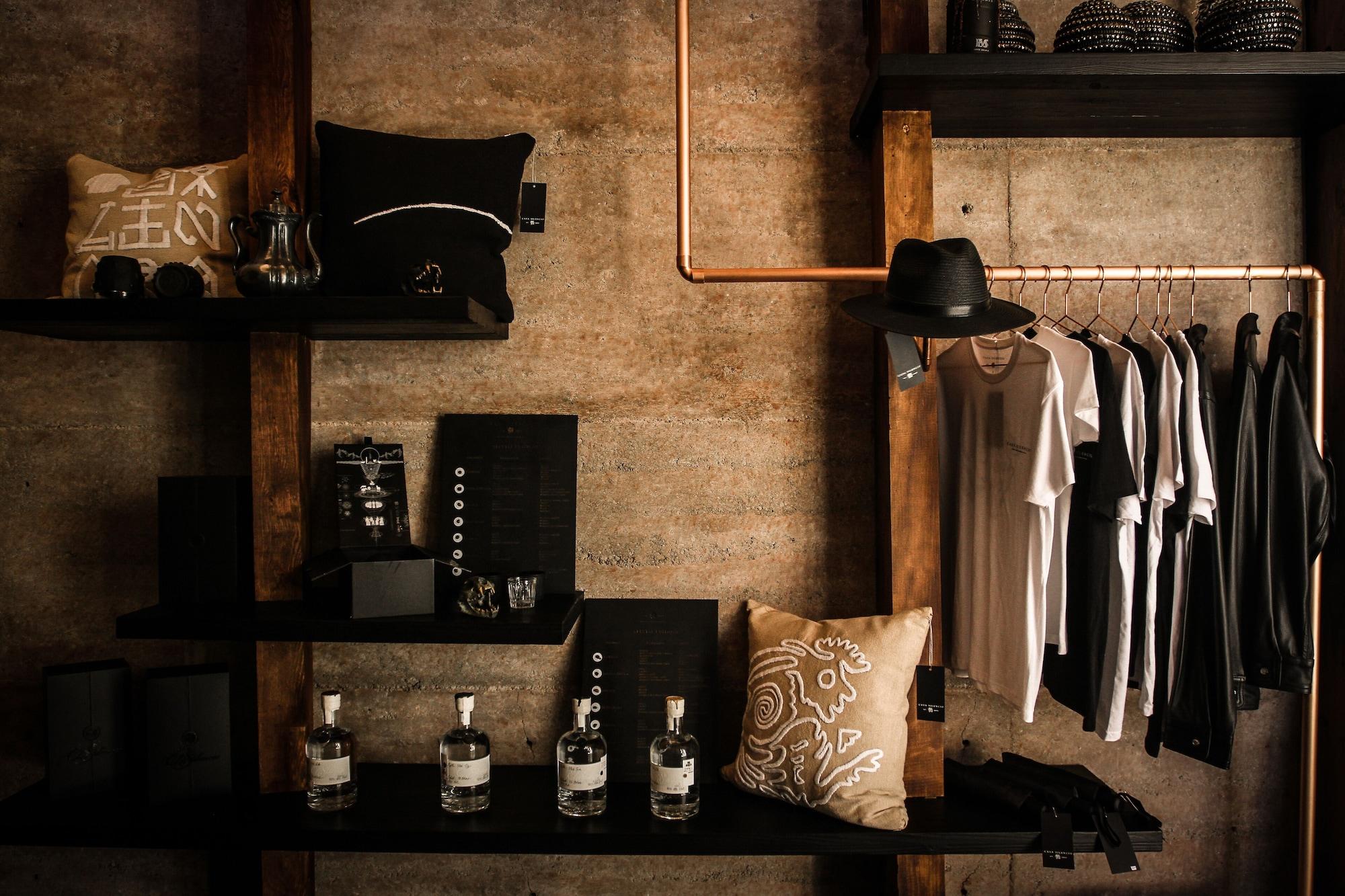Comodidades del Alojamiento Casa Silencio Hotel Boutique & Distillery