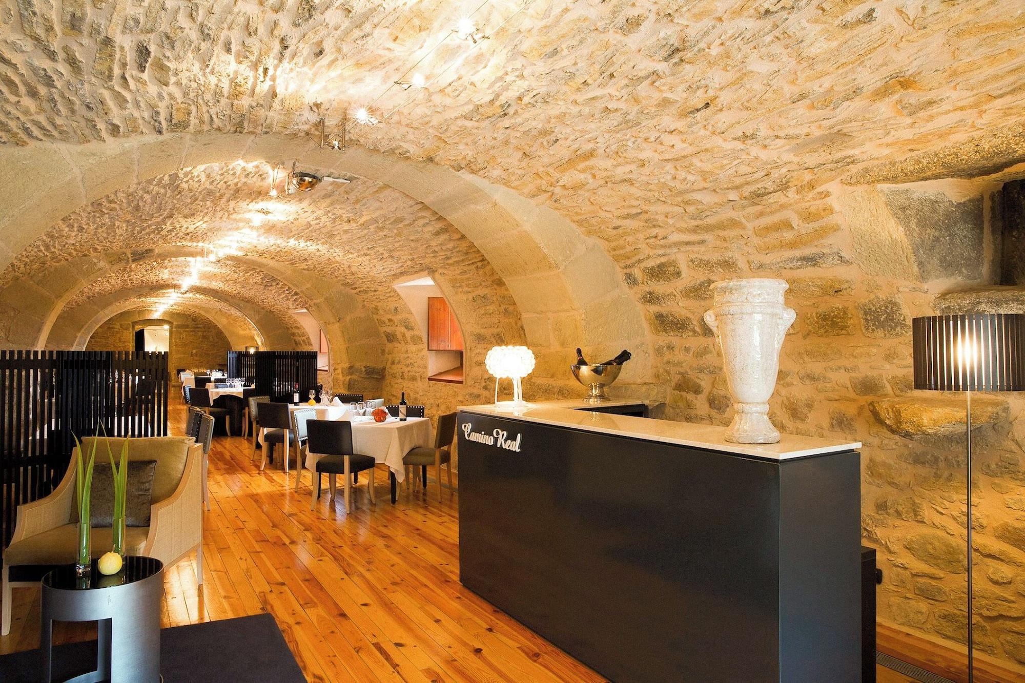 Restaurant Hotel Hospedería Palacio de Allepuz