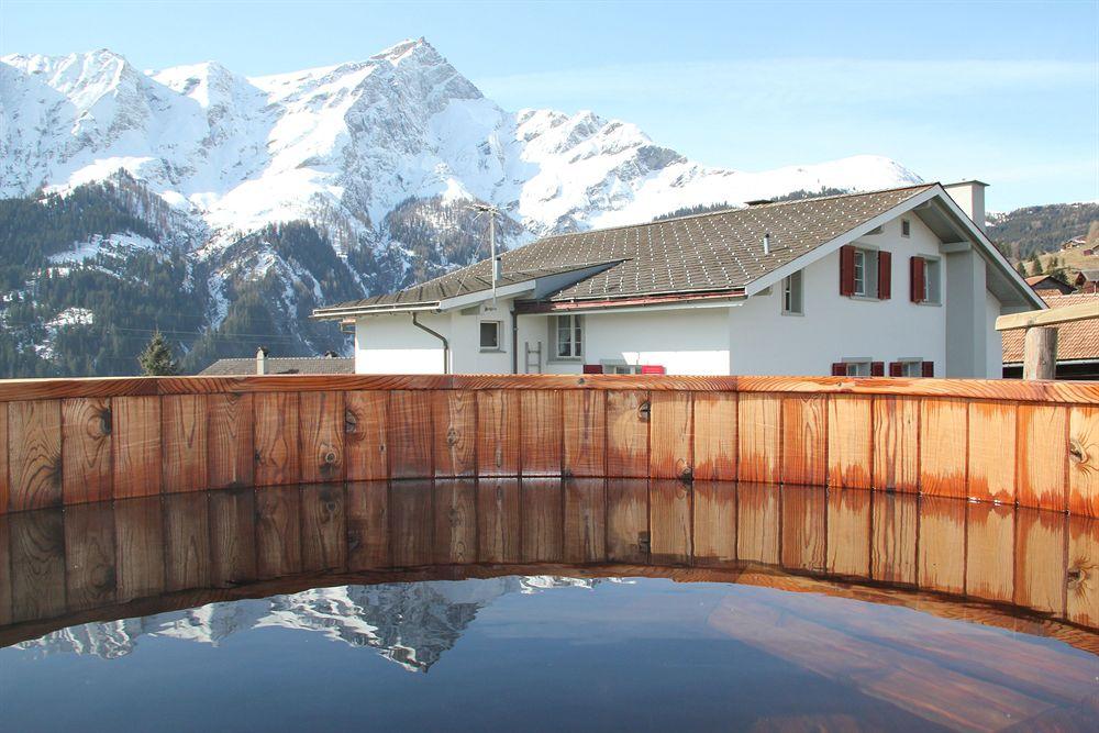 Vista Piscina Gasthaus Alpina