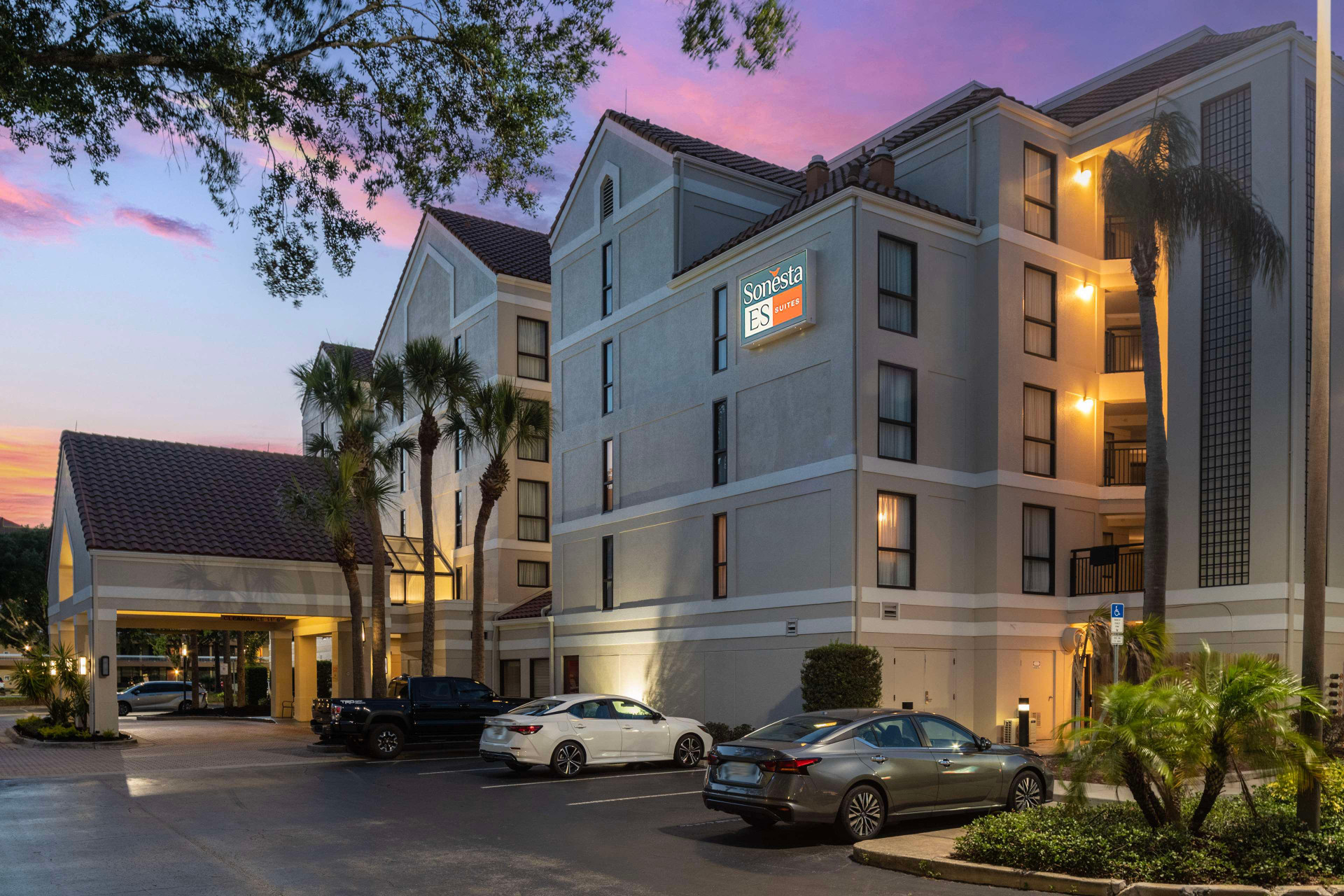 Vista Exterior Sonesta ES Suites Orlando - International Drive