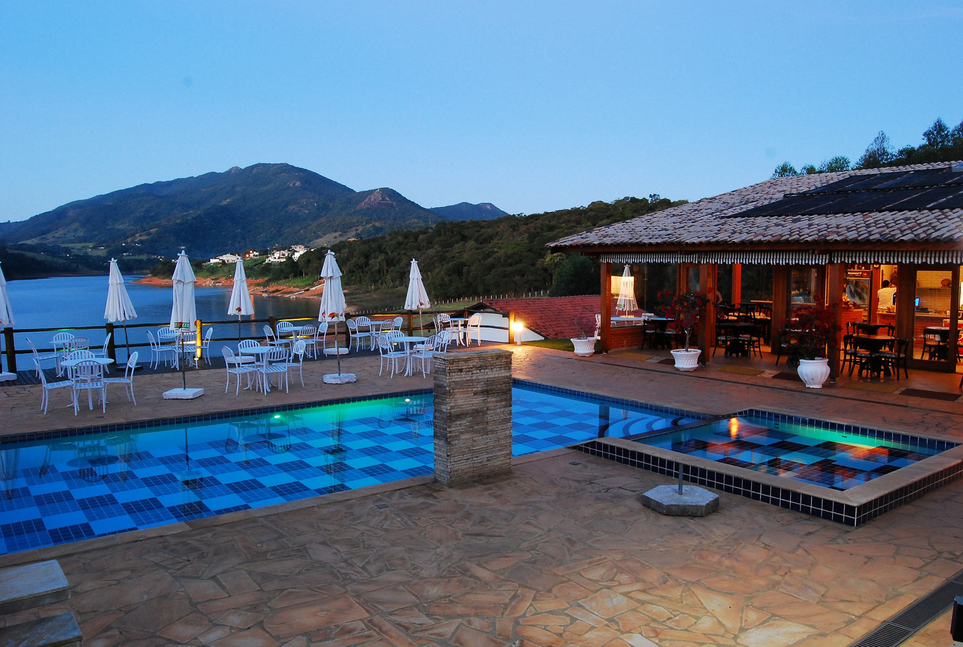 Vista Piscina Pousada Toca do Tuca