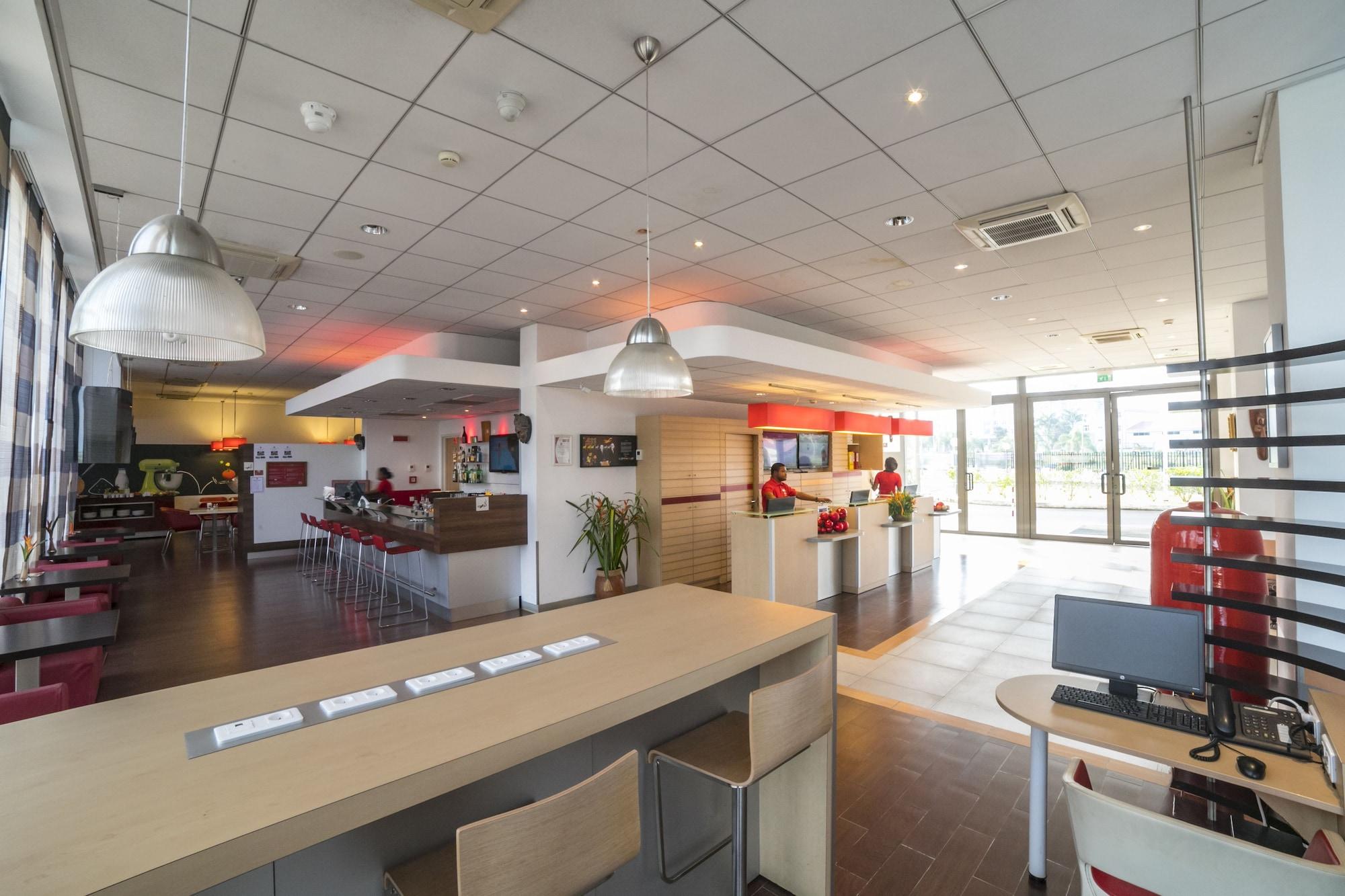 Vista Lobby ibis Malabo