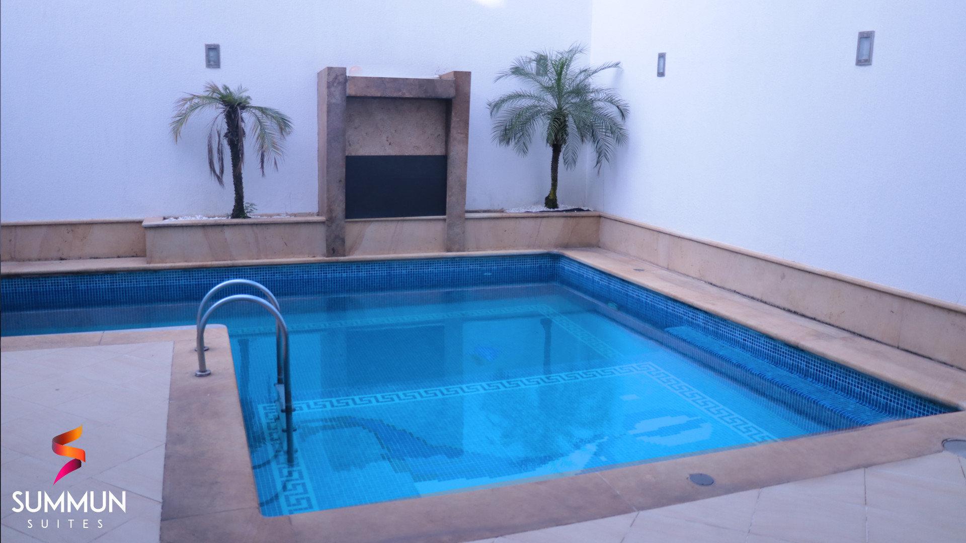 Vista Piscina Summun Suite