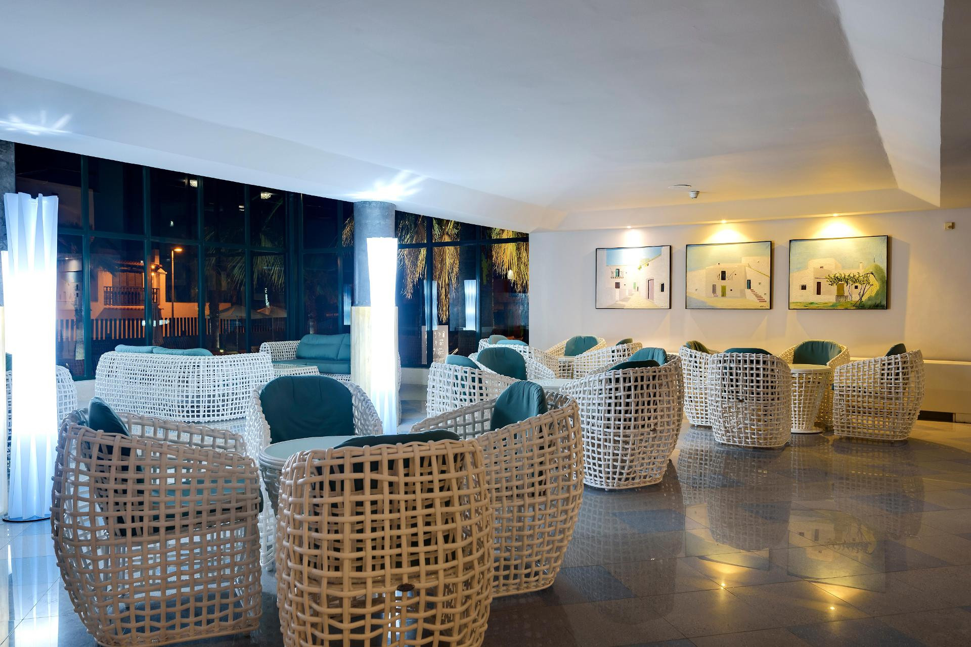 Vista Lobby Occidental Ibiza