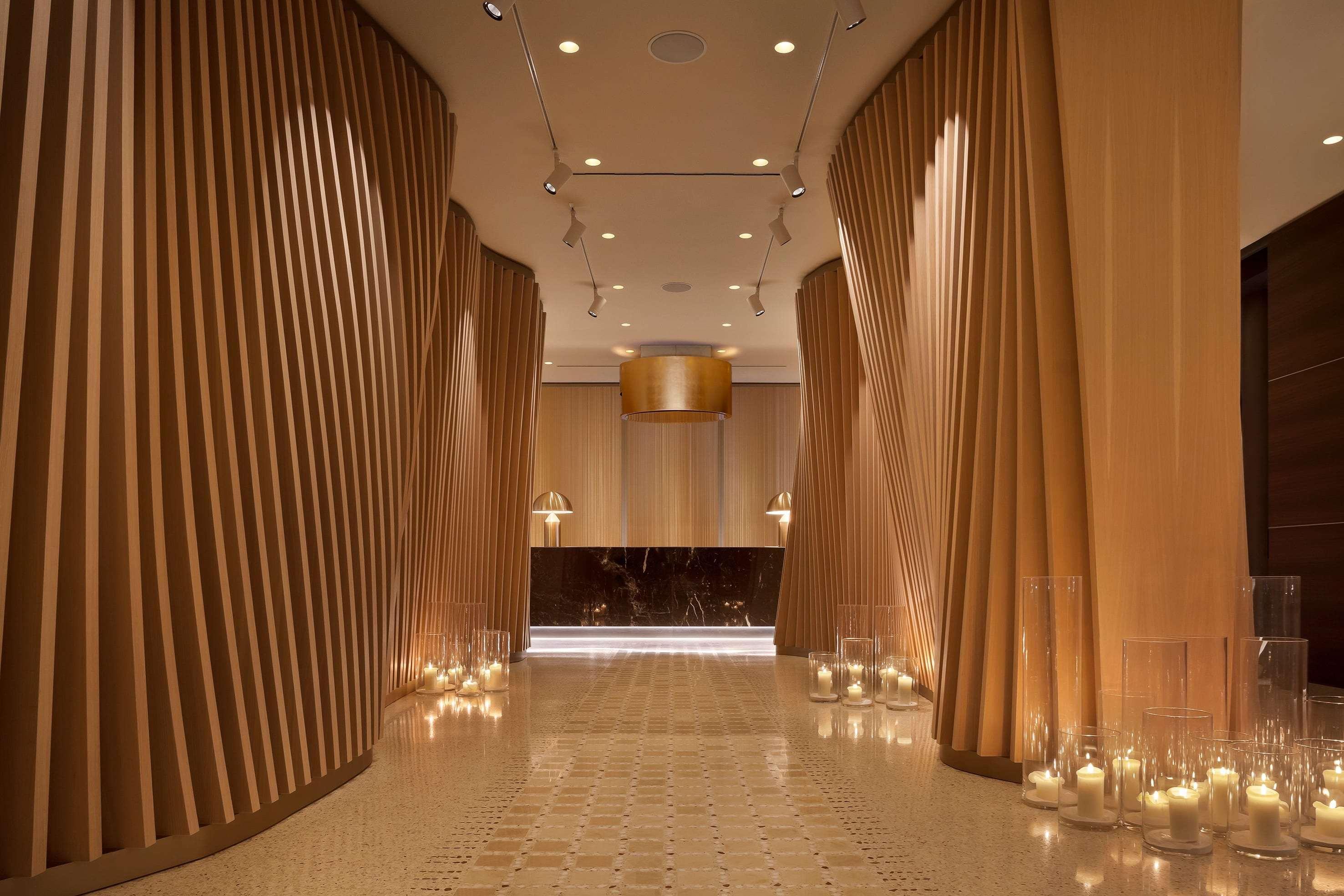 Vista Lobby ME Milan - Il Duca