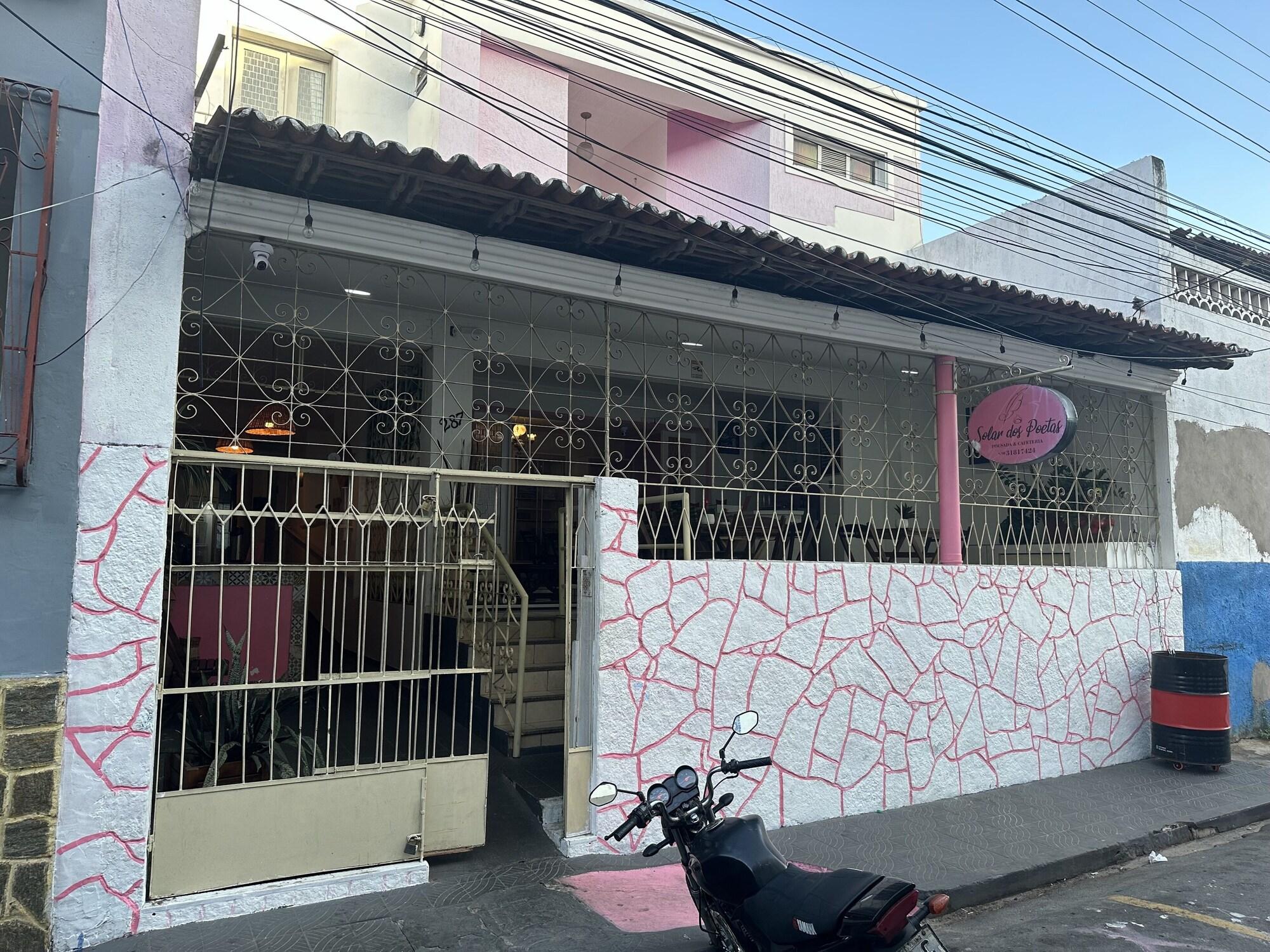 Vista Exterior Solar dos Poetas