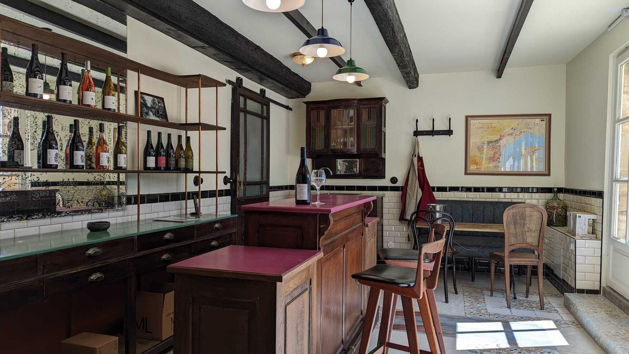 Bar/Salón La Galante