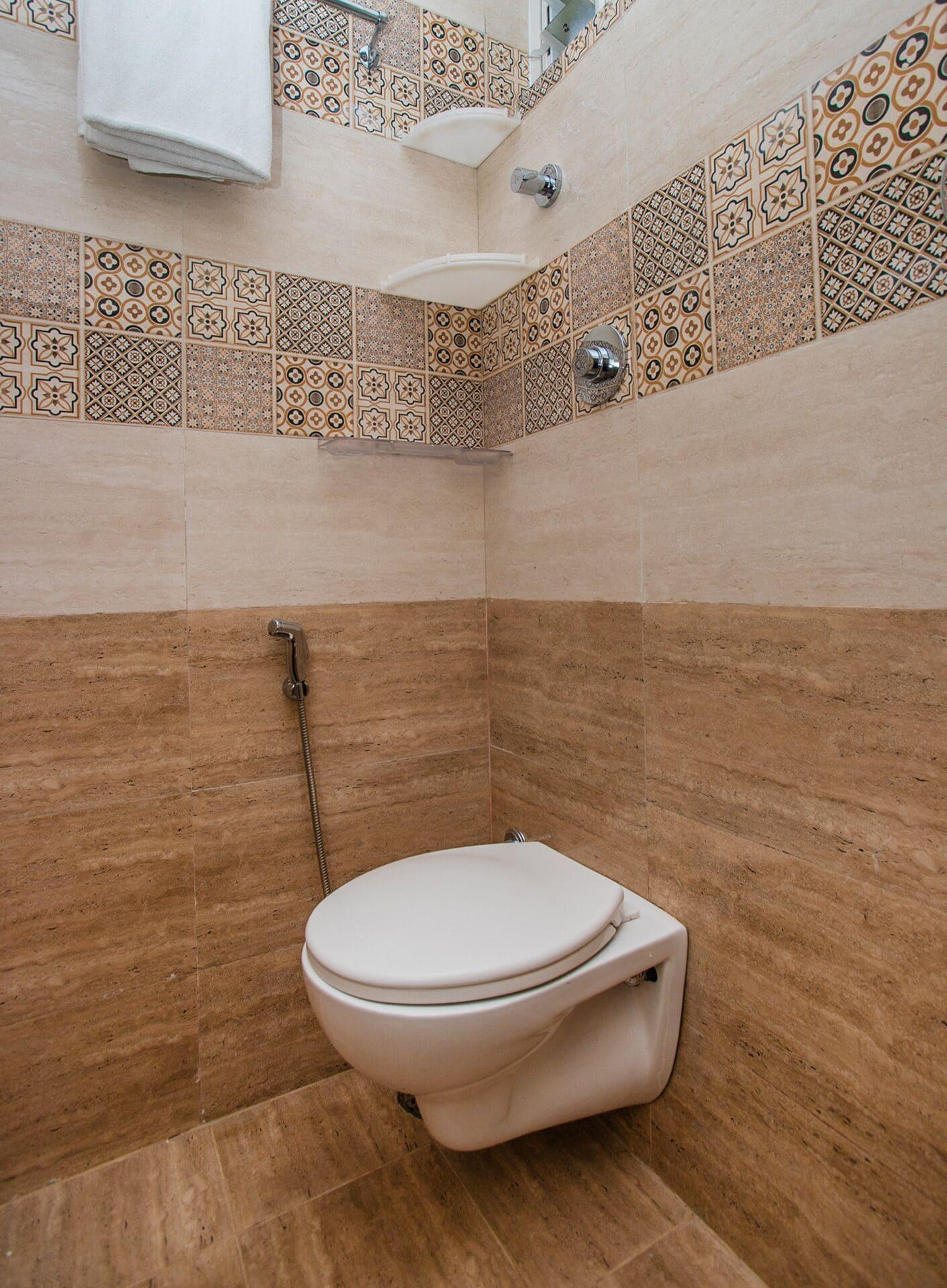 Equipamiento de Habitación OYO 10522 Varcity Emerald