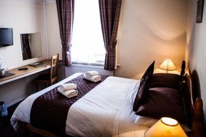 Alojamiento - Queen Anne's Guest House