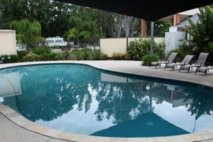 Alojamiento - Cohuna Waterfront Holiday Park