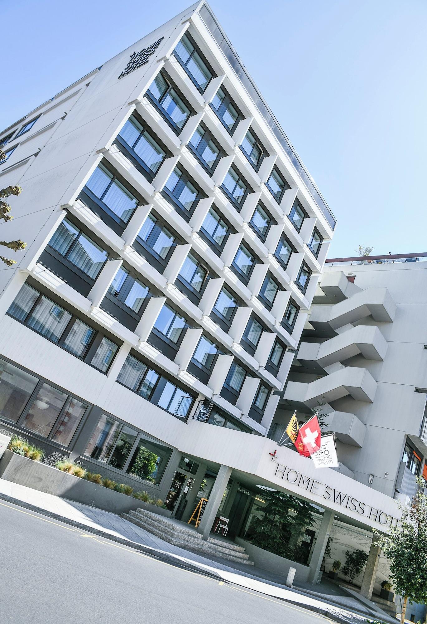 Vista Exterior Home Swiss Hotel