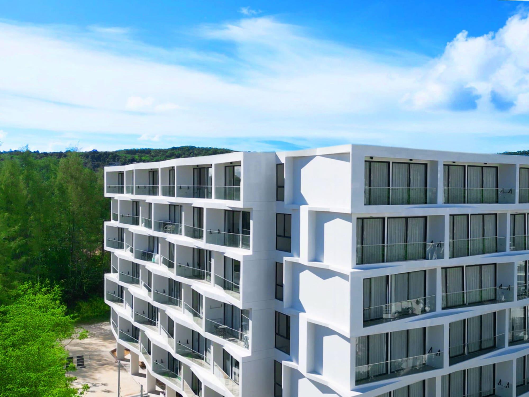 Vista Exterior Laya Suites & Residences