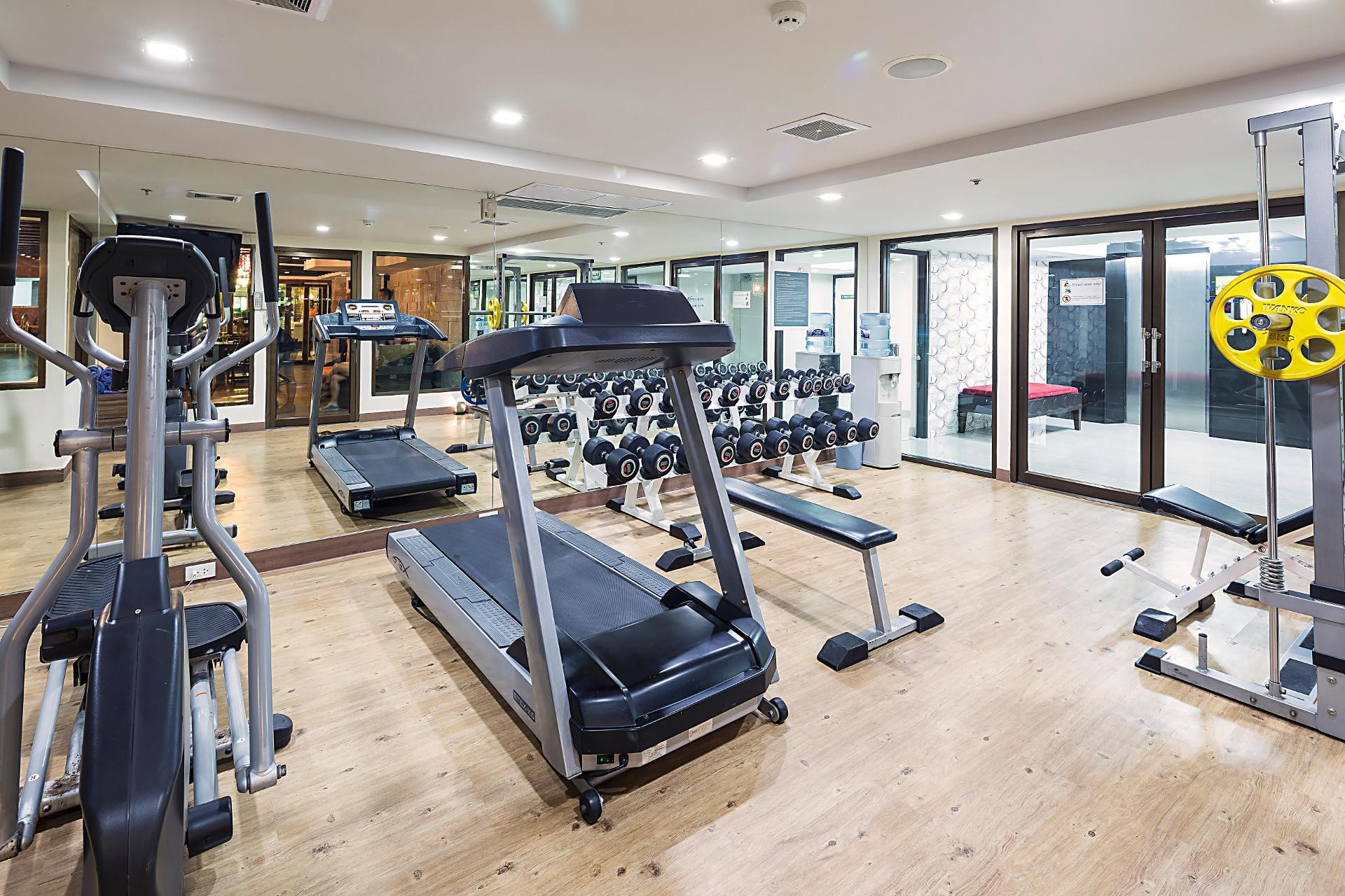 Instalaciones Recreativas Aspen Suites Hotel Sukhumvit 2 Bangkok