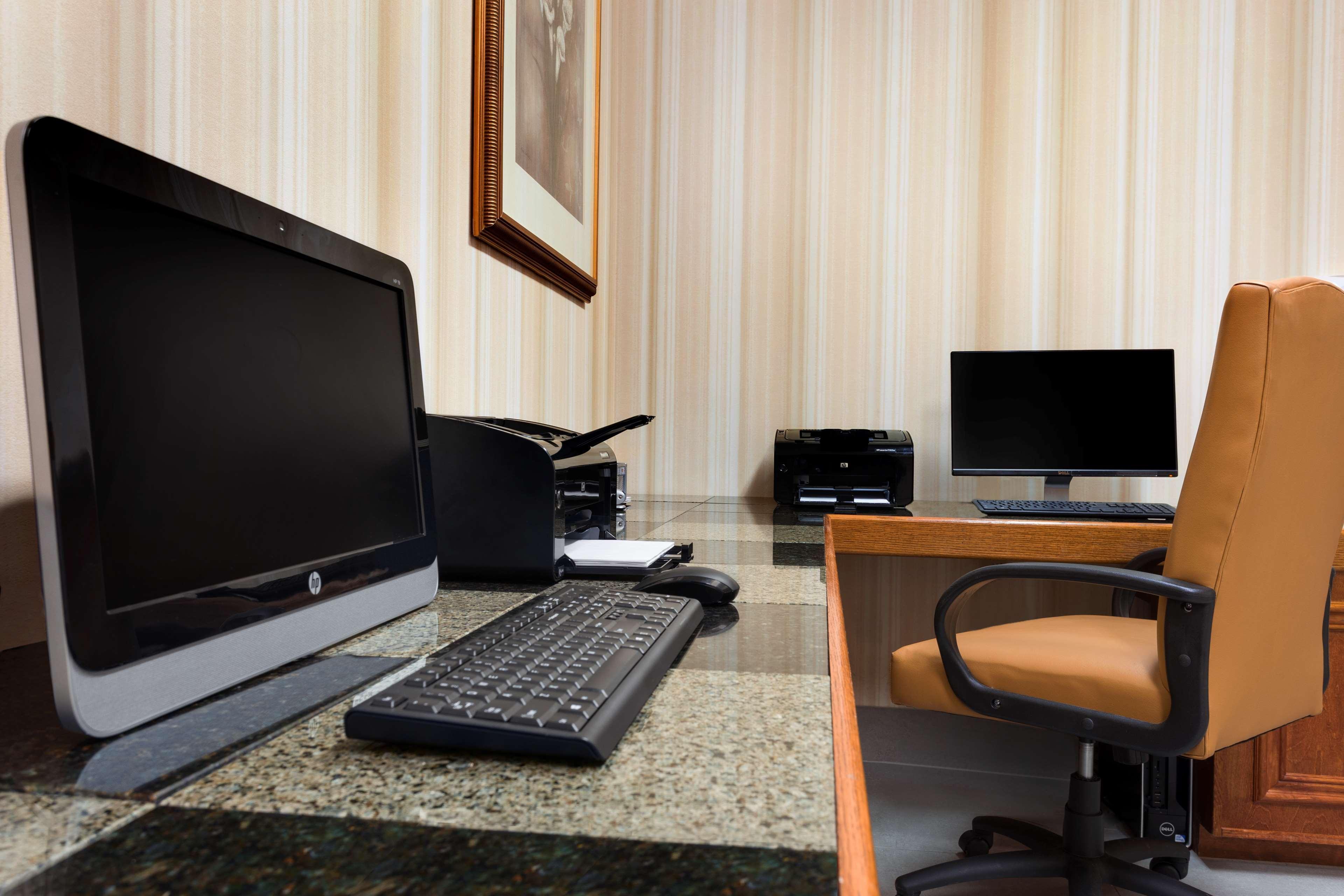 Centro de Negocios Country Inn Suites By Radisson Columbia Mo