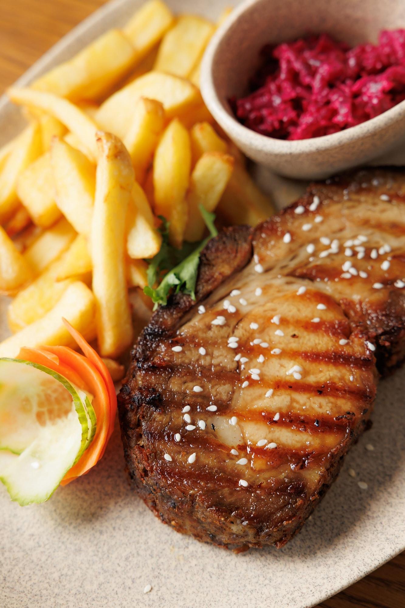 Restaurant Suru Hotel