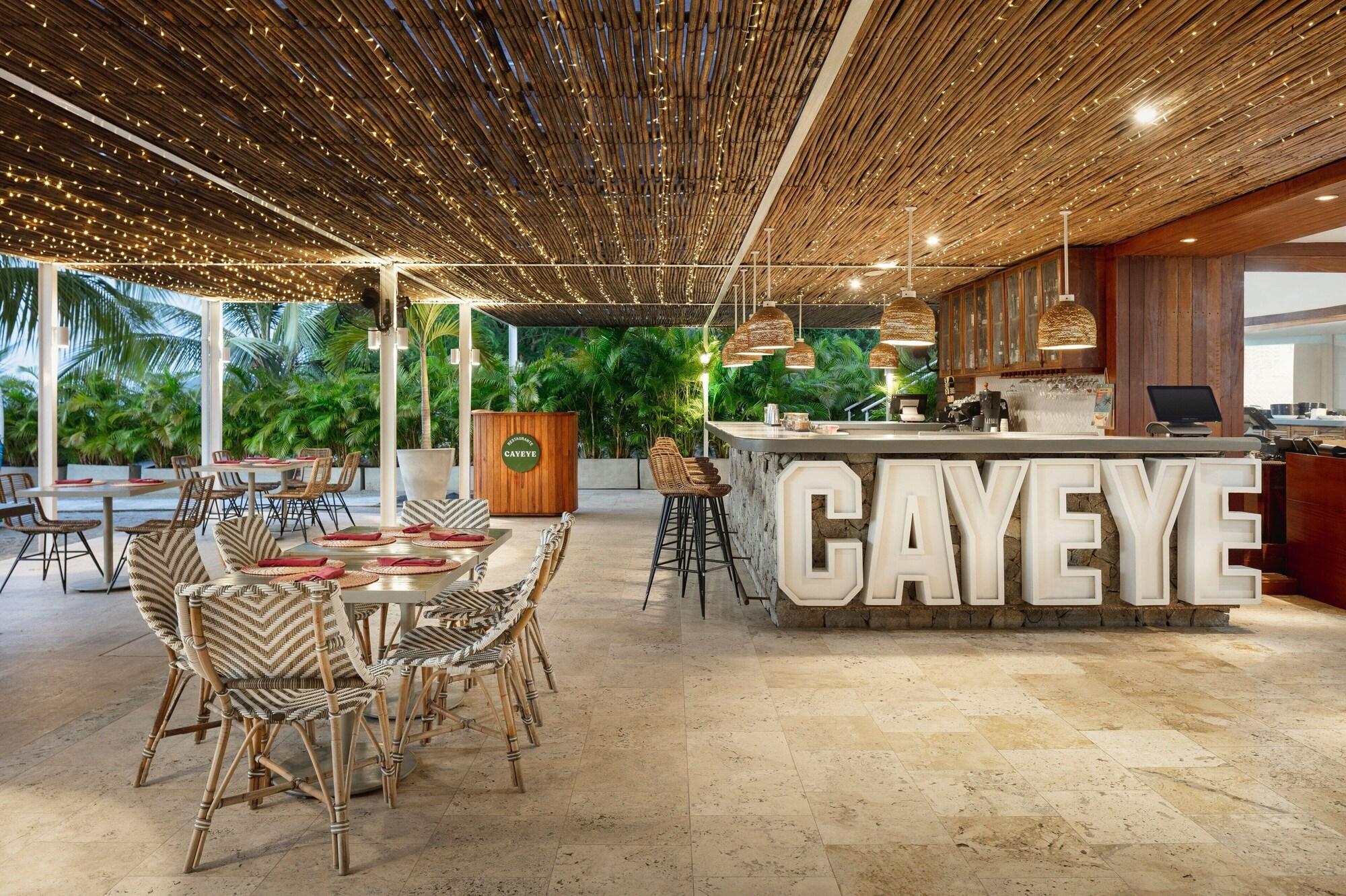 Restaurant Santa Marta Marriott Resort Playa Dormida