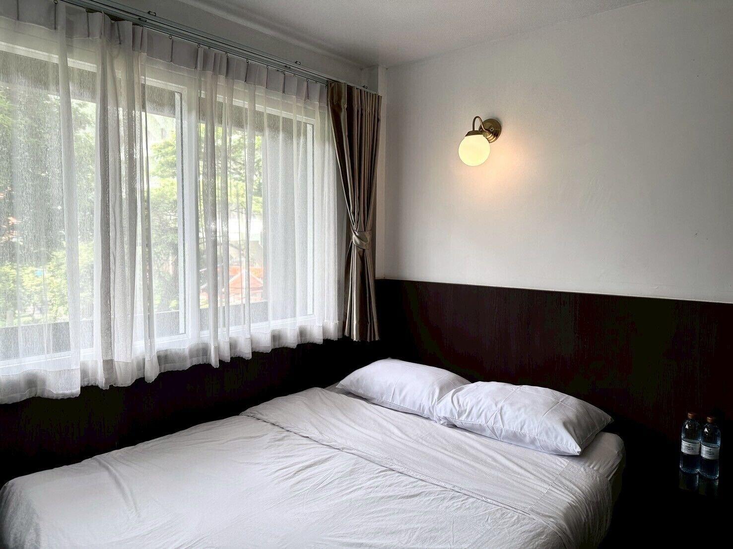 Varios Four Sisters Homestay - Hostel
