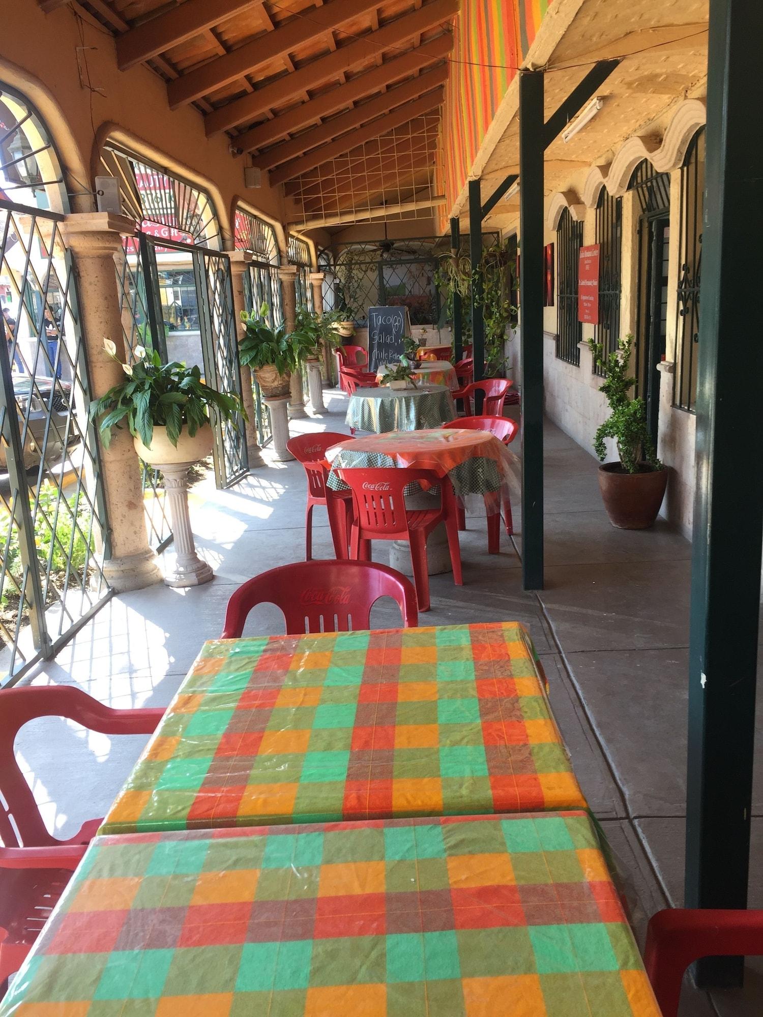 Restaurant Casita Montana Hotel and Suites