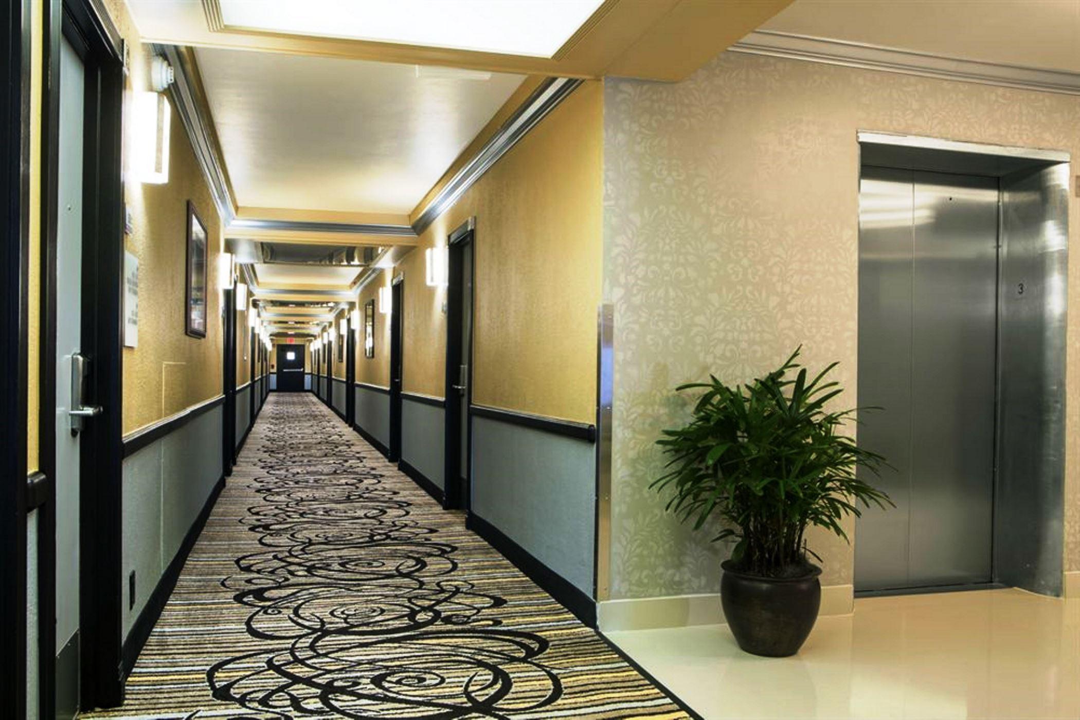 Vista Lobby Ocean Sky Hotel and Resort