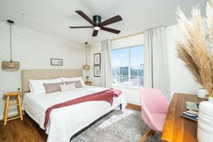 Alquiler Vacacional - Stylish Three Bedroom Condo Close to Beach