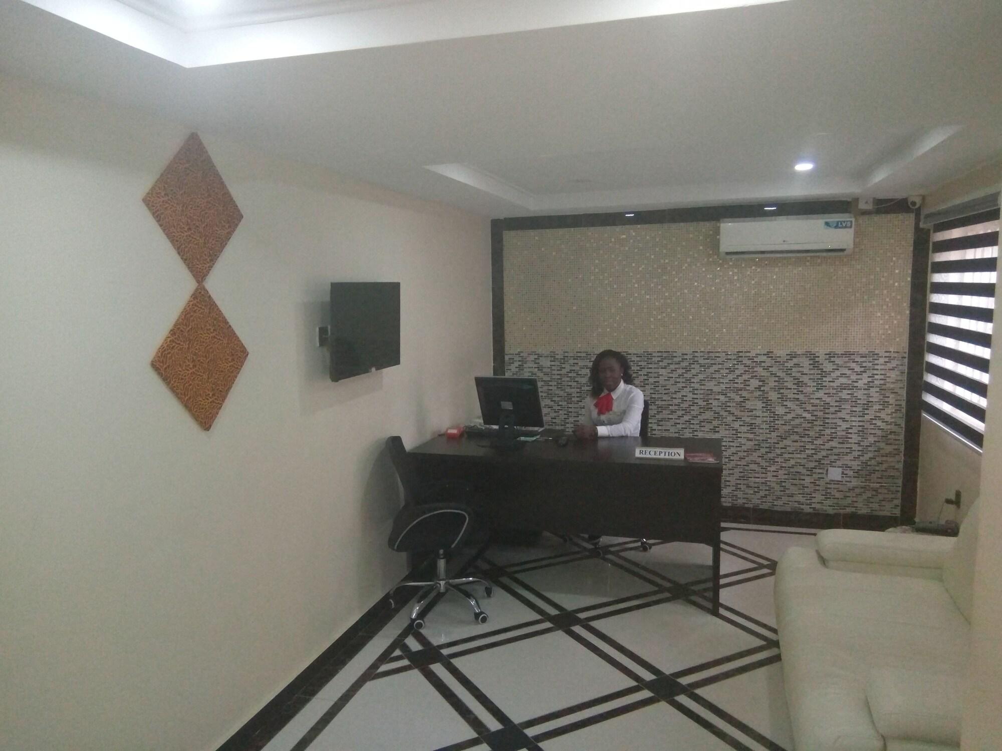 Vista Lobby Dwell Apartments