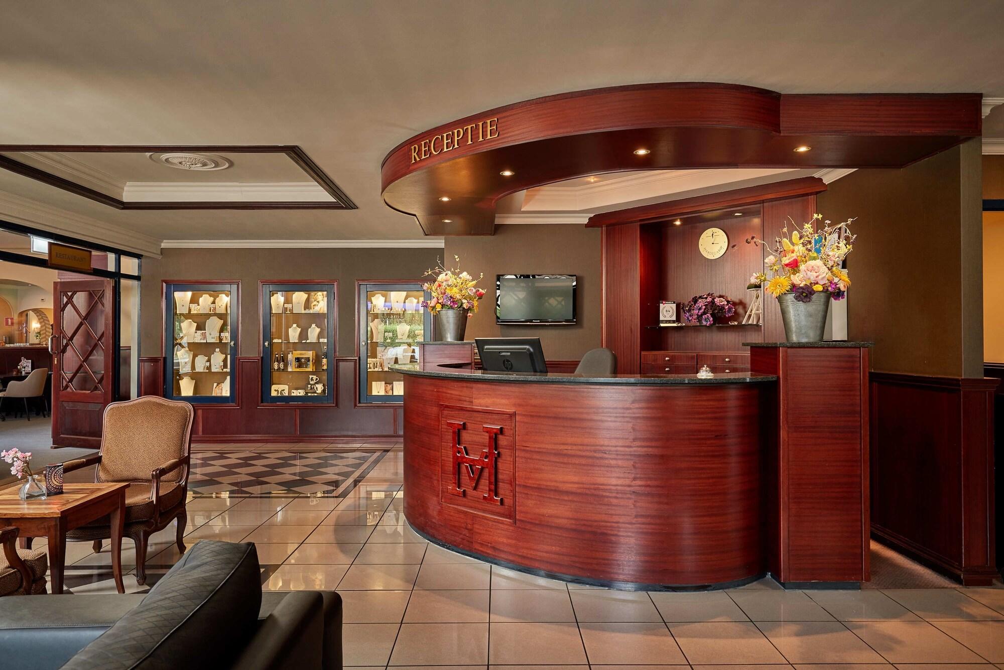 Vista Lobby Van der Valk Hotel Hardegarijp - Leeuwarden