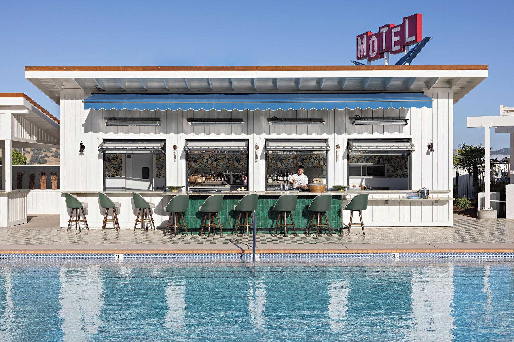 Restaurant River Lodge Paso - 21 & Over Pool