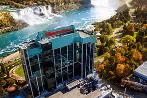 Alojamiento - Sheraton Fallsview Hotel
