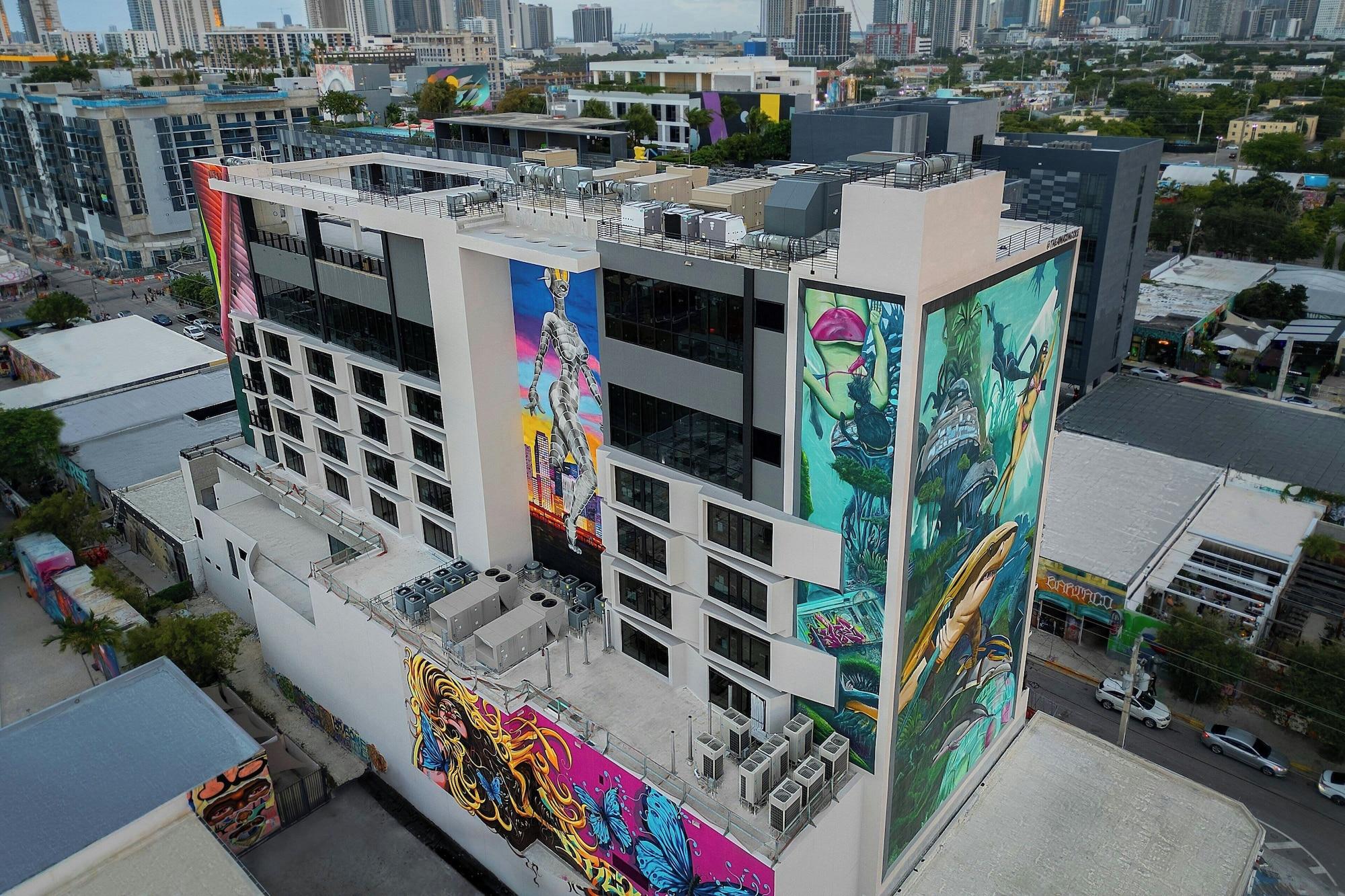 Vista Exterior Moxy Miami Wynwood