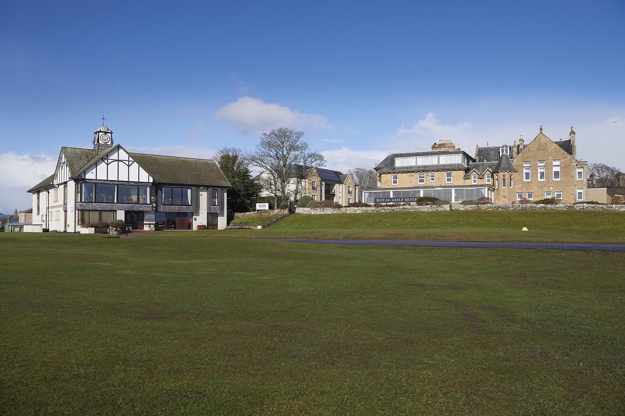 Vista Exterior Royal Golf Hotel