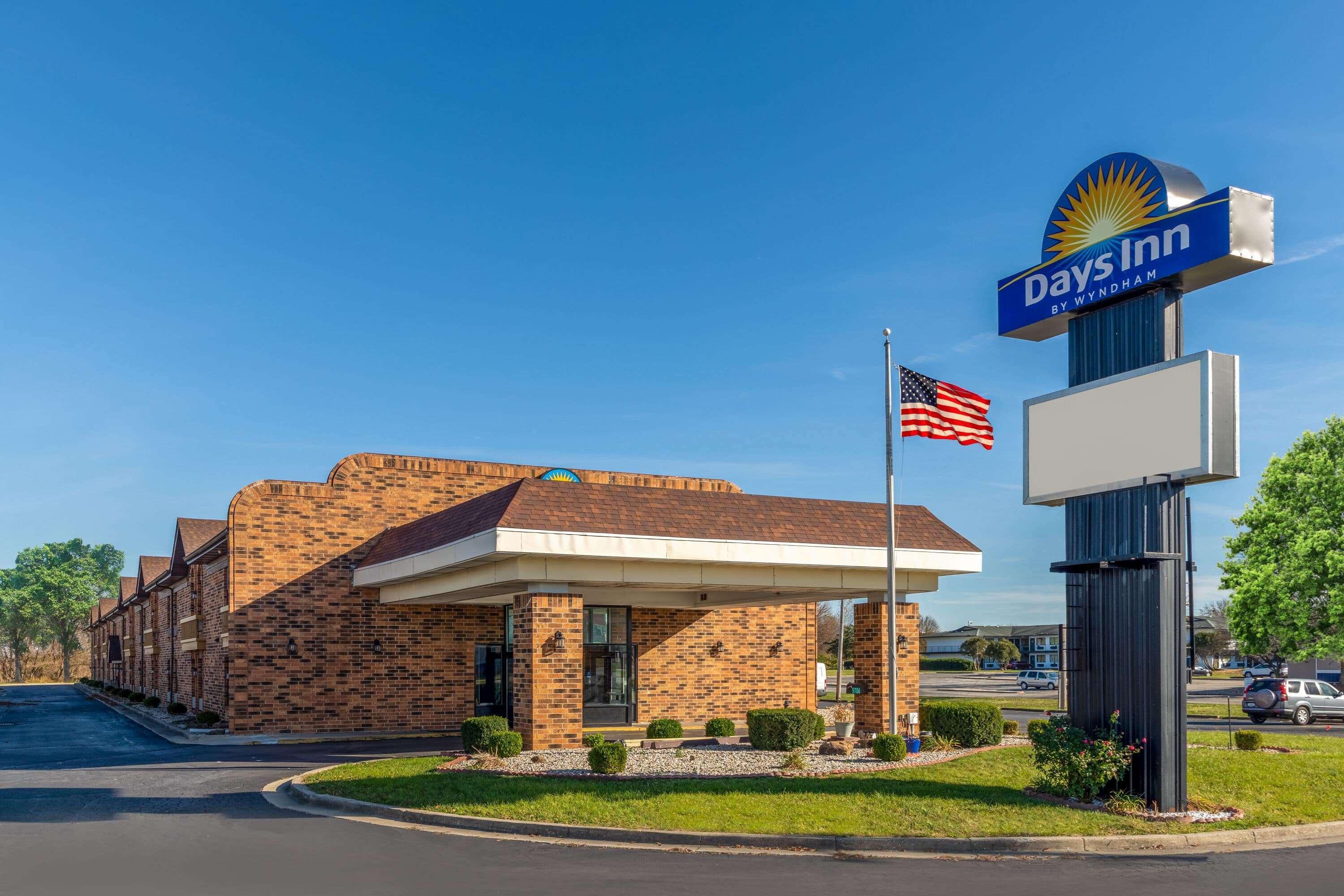 Varios Days Inn by Wyndham Anderson IN