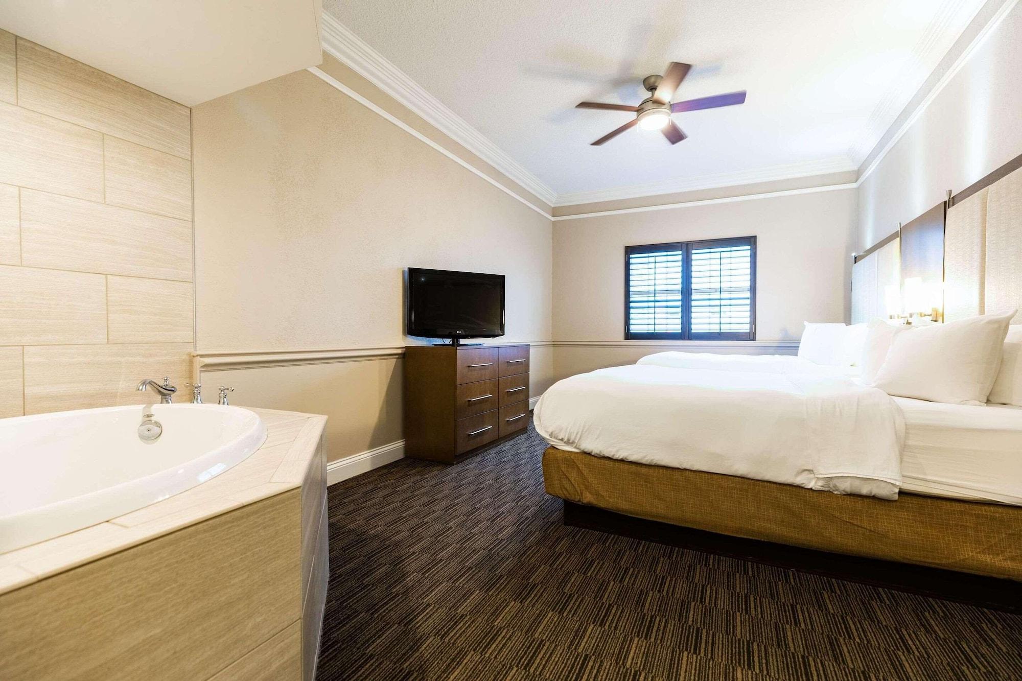 Habitación Radisson Resort at the Port