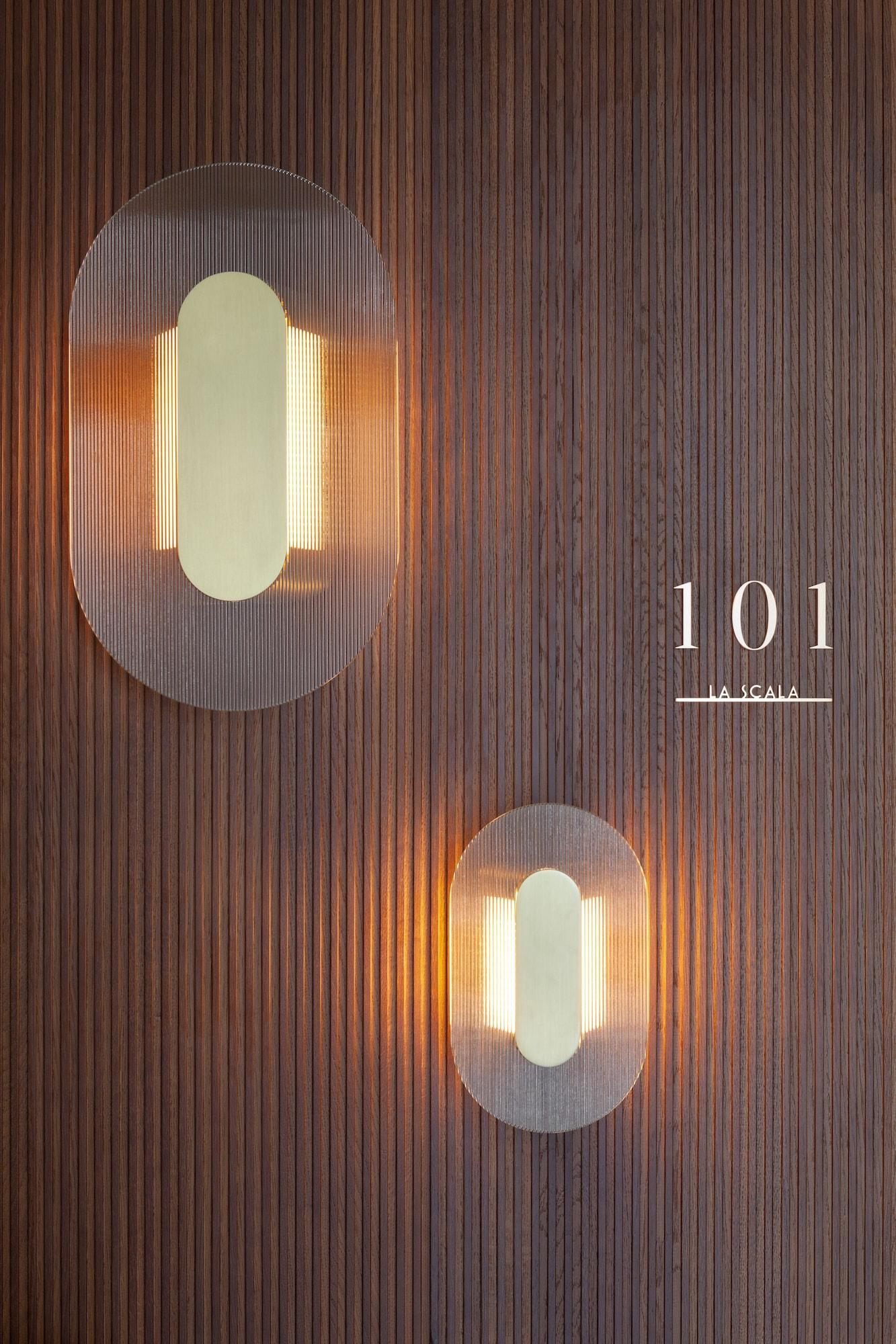 Vista Lobby Amabilia Suites