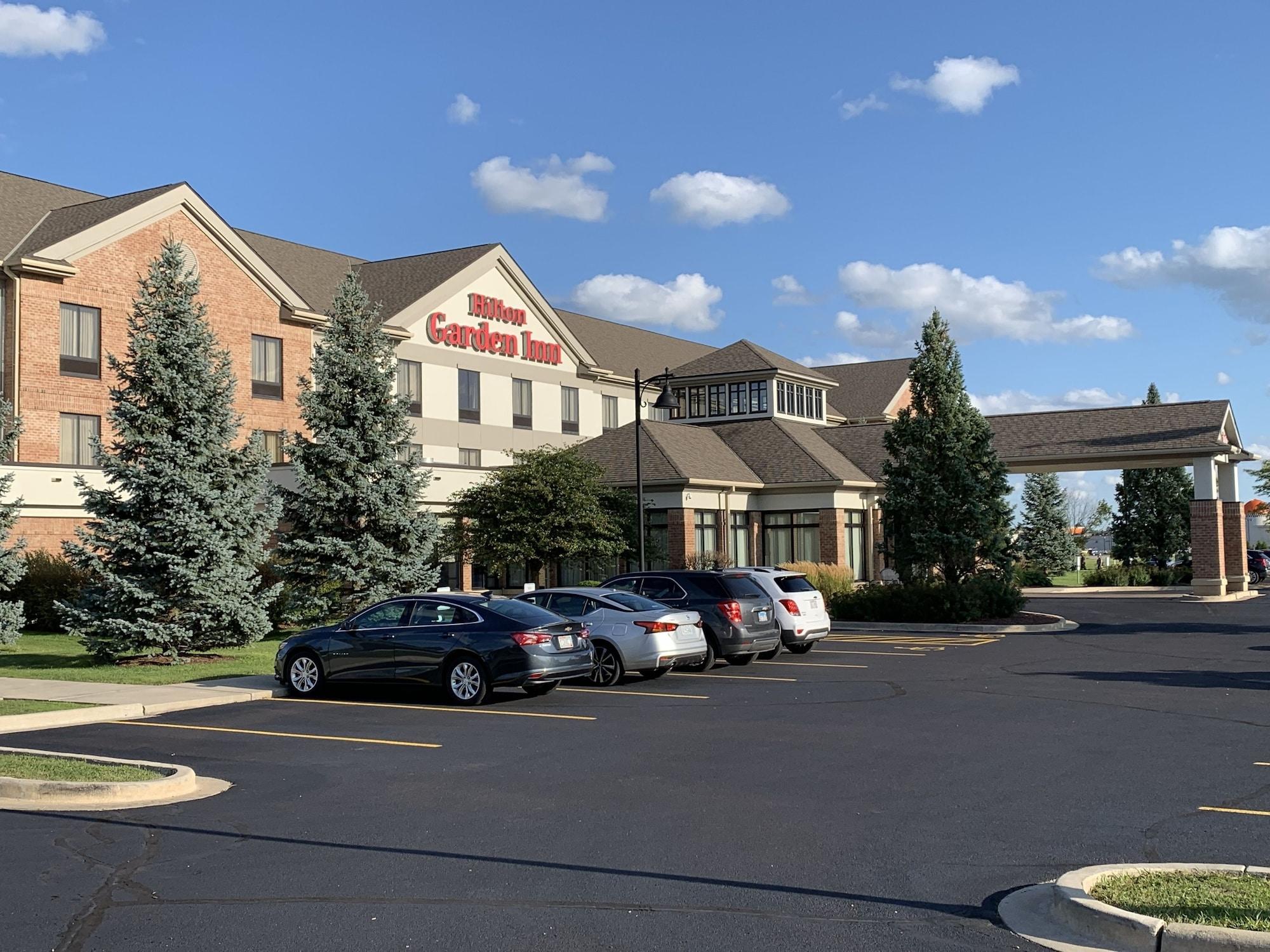 Vista Exterior Hilton Garden Inn Oconomowoc