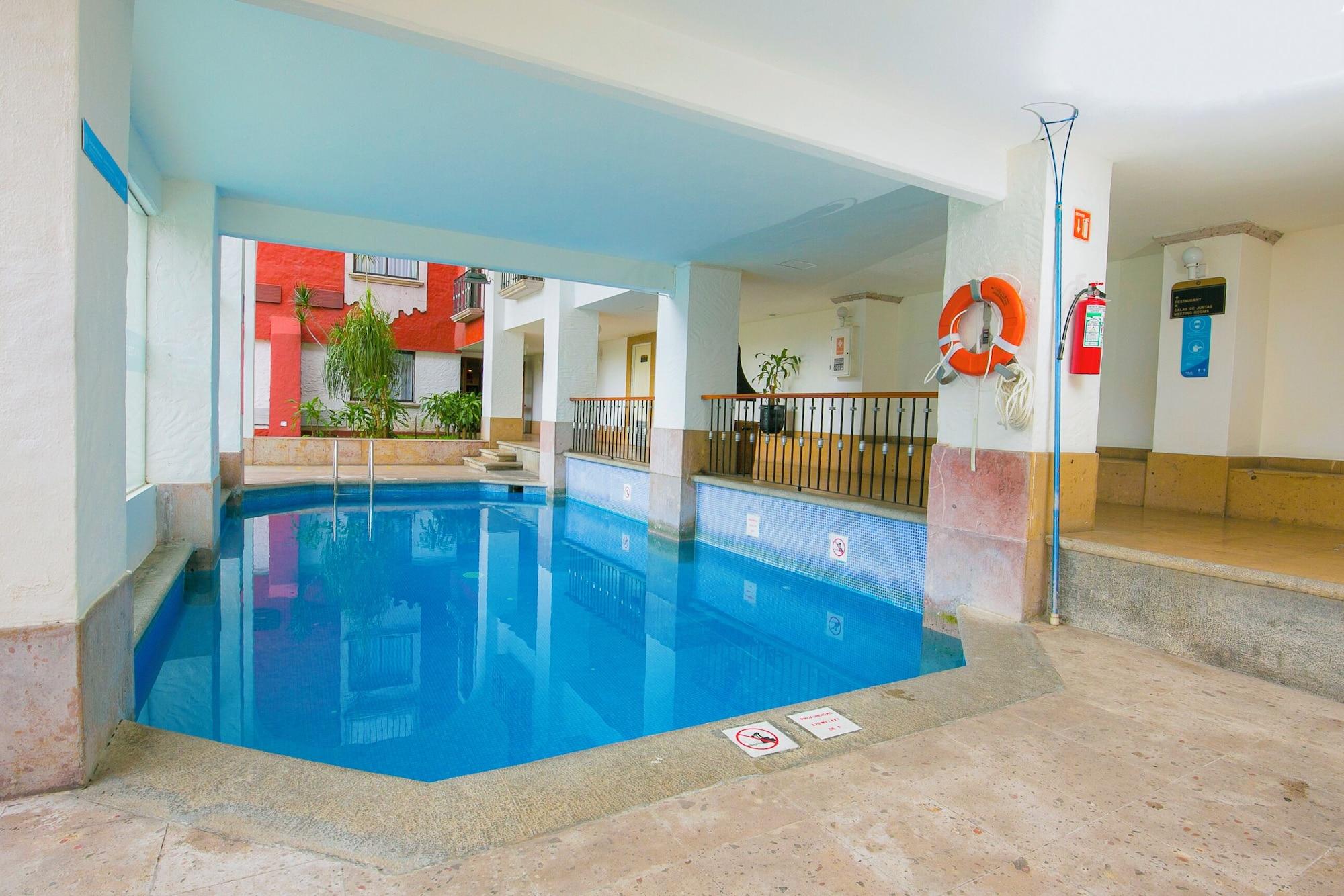 Vista Piscina Fiesta Inn Xalapa