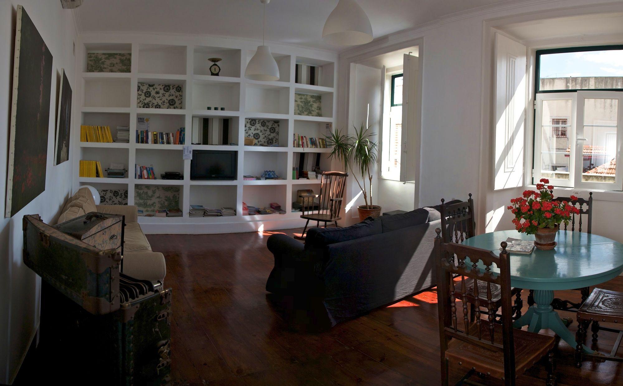 Varios Shiado Hostel